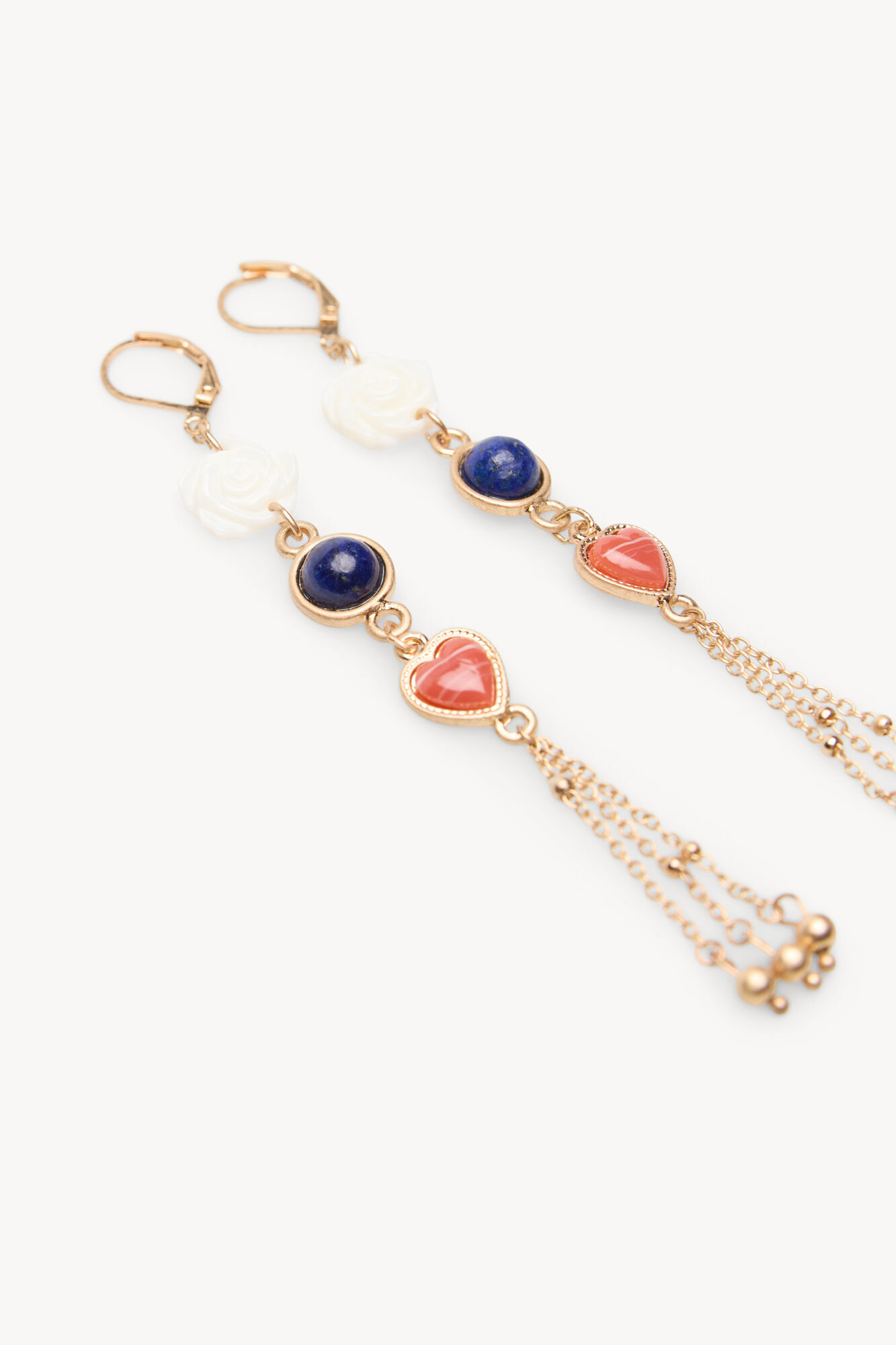 Hoss Intropia Aretes coraz&oacute;n liso Dorado