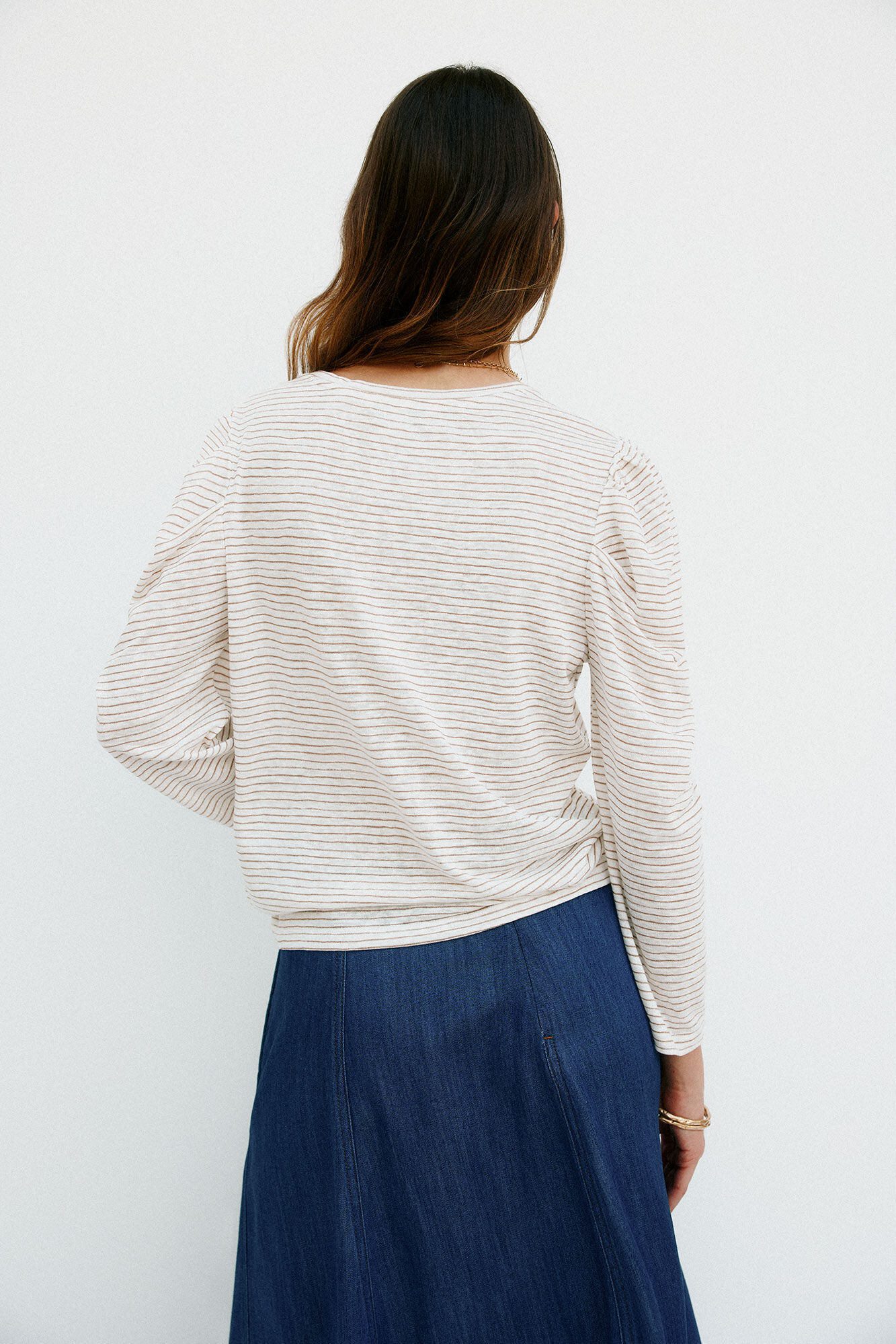 Hoss Intropia Milena. Playera a rayas Beige