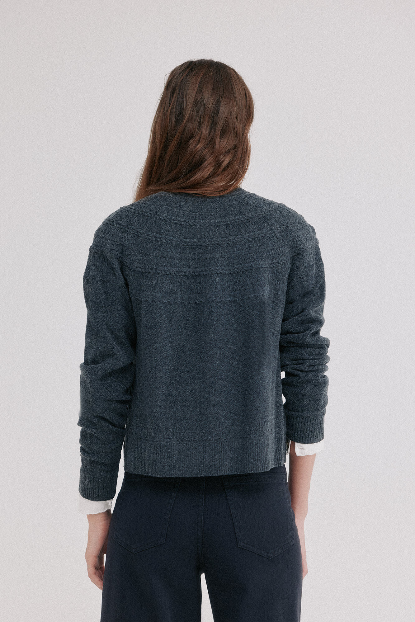 Hoss Intropia Izara. Su&eacute;ter con relieve Gris