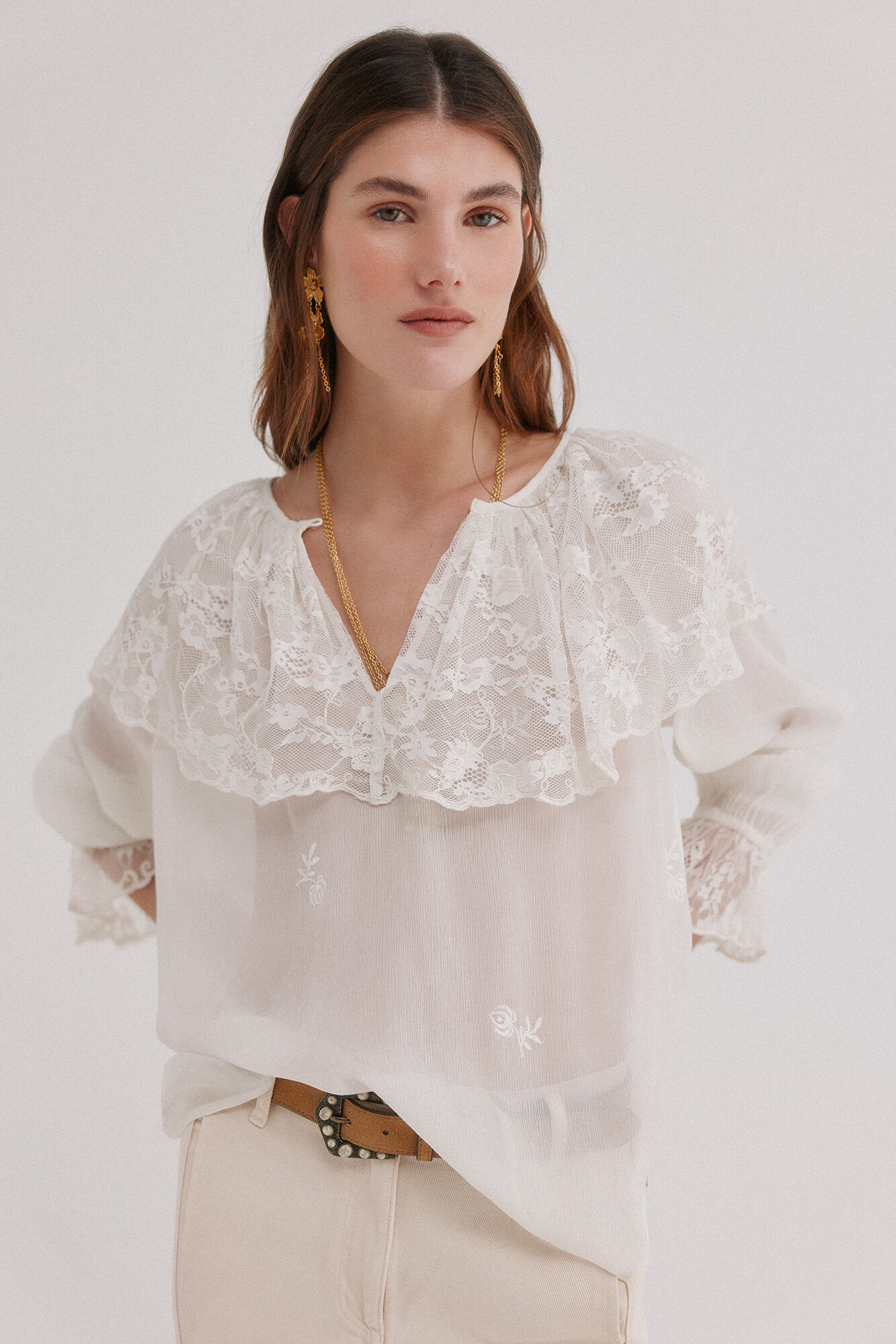 Hoss Intropia Catalina. Blusa rom&aacute;ntica Marfil