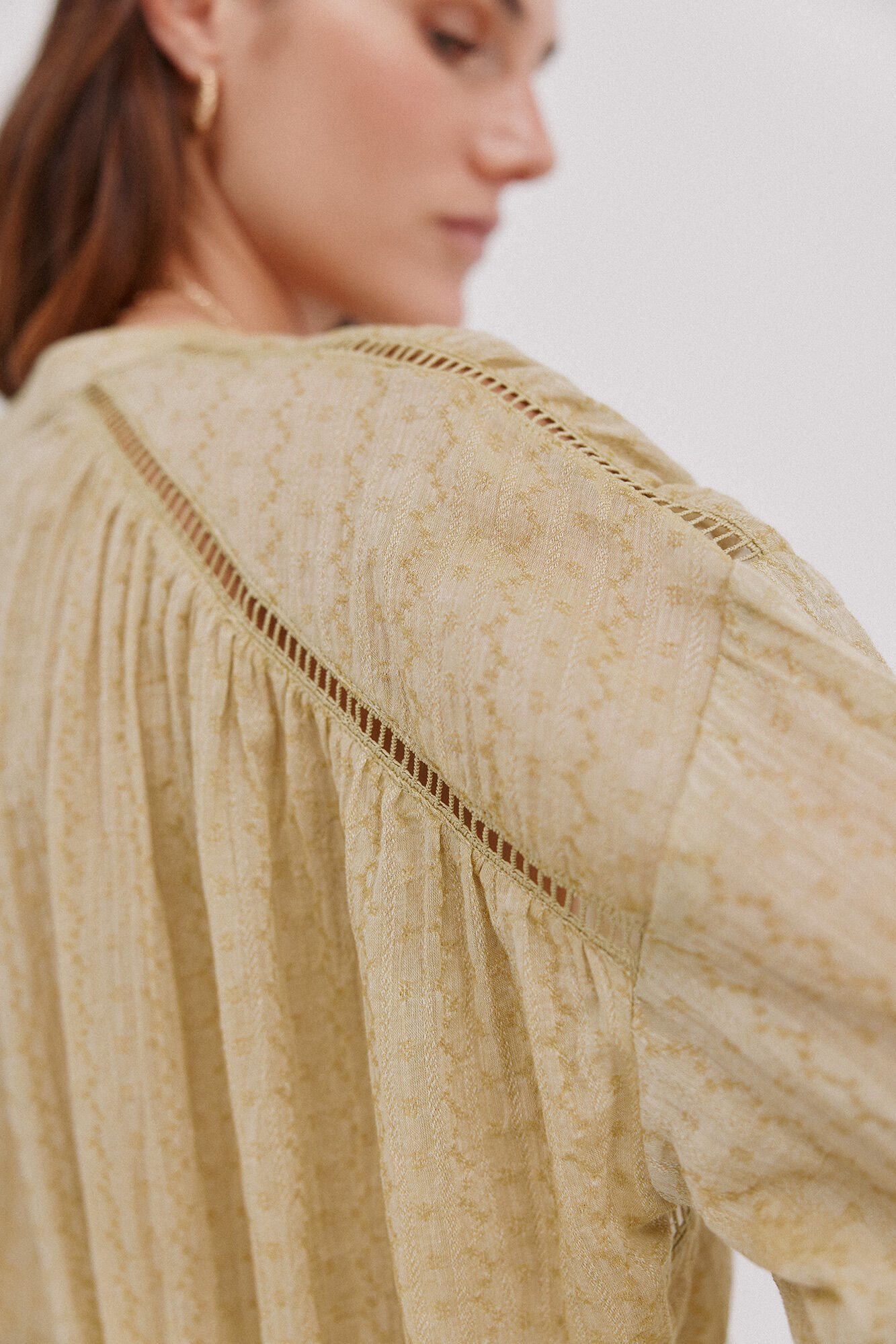 Hoss Intropia Guiomar. Blusa boho Kaki