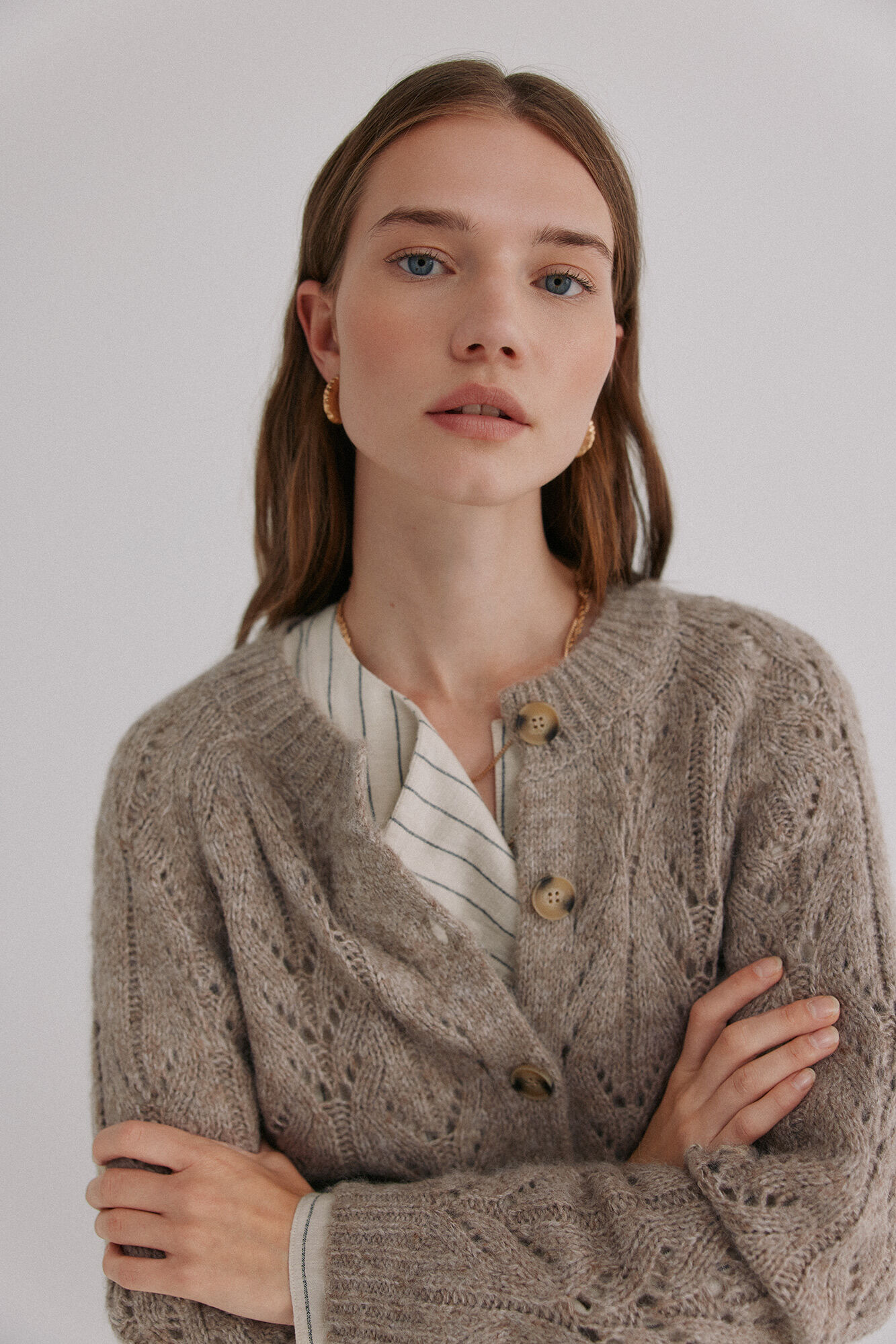 Hoss Intropia Ivette. C&aacute;rdigan calado Marron