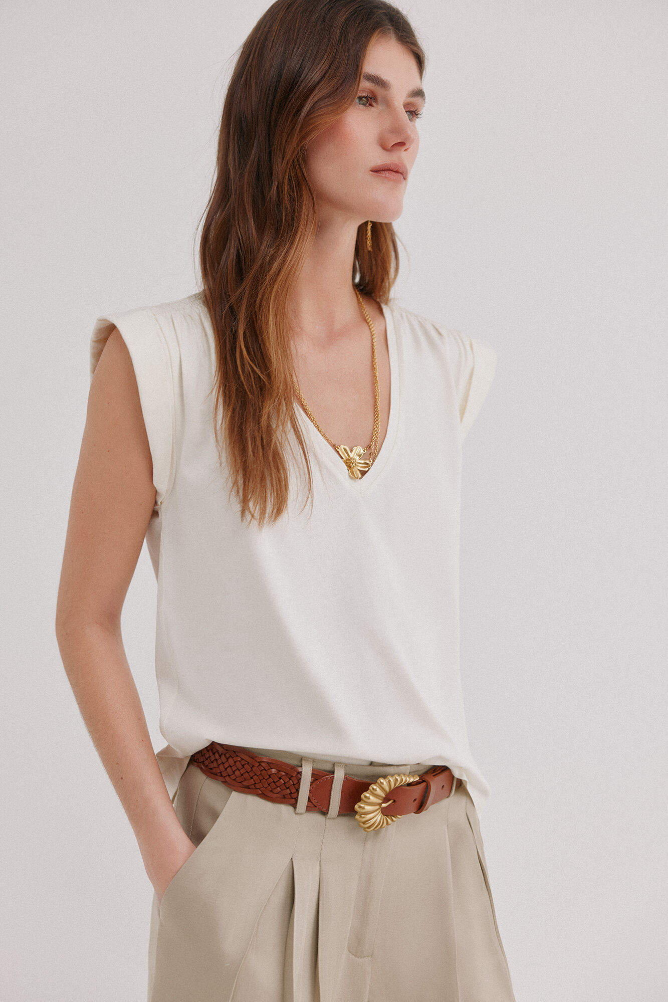 Hoss Intropia Mabel. Playera con solapa Marfil
