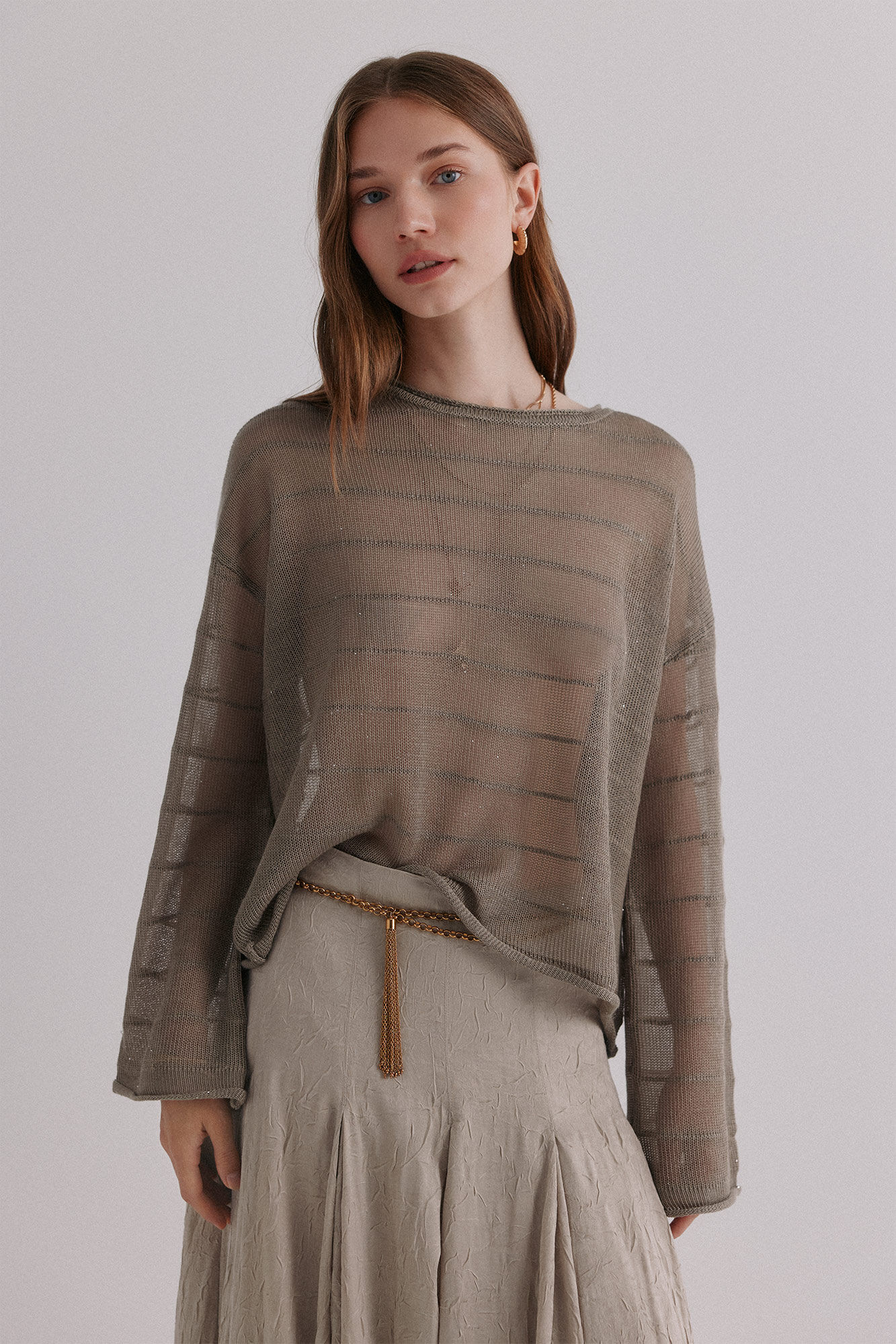 Hoss Intropia Nicole. Su&eacute;ter con lentejuelas Kaki