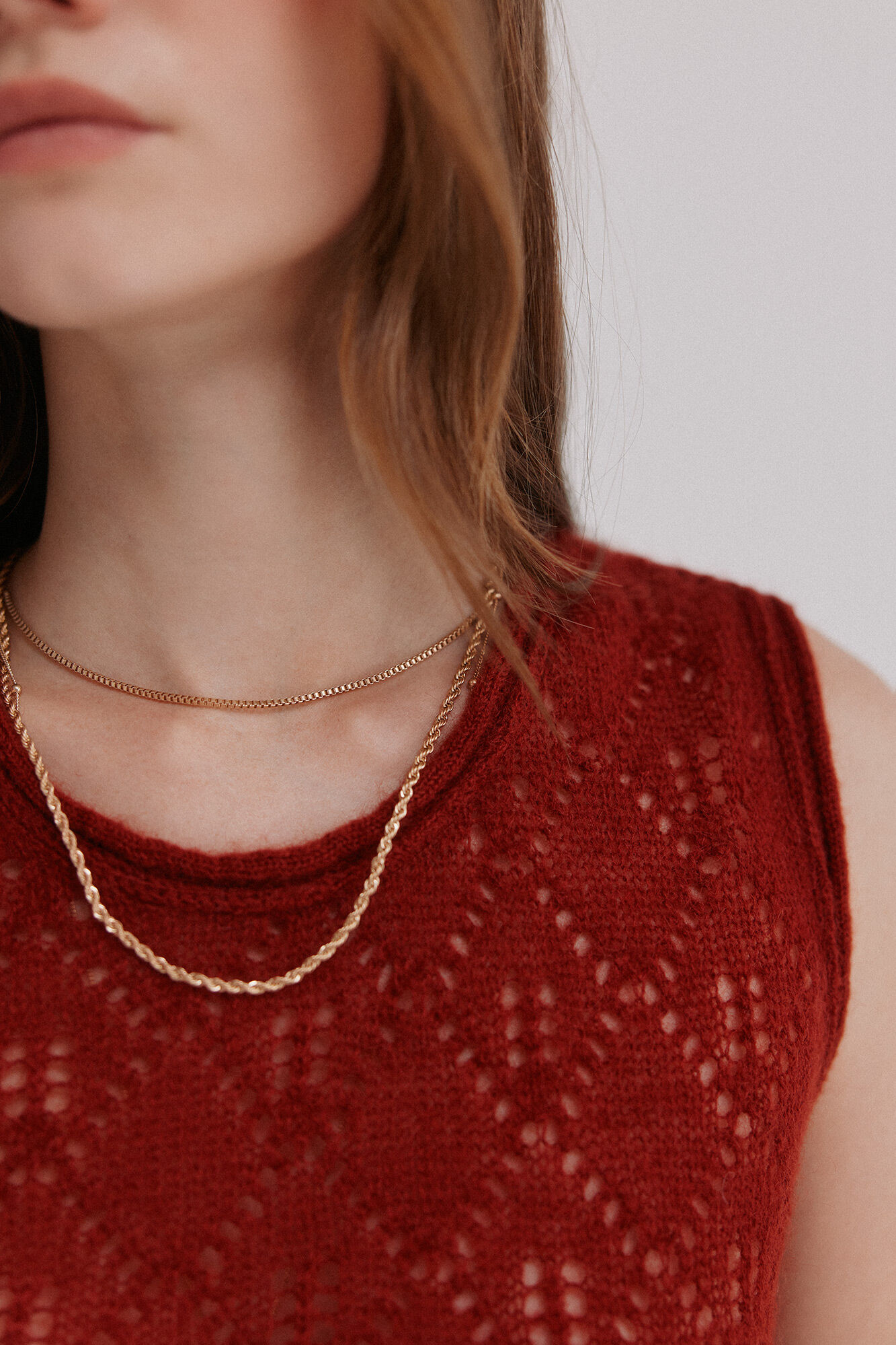 Hoss Intropia Irma. Top calado rojo