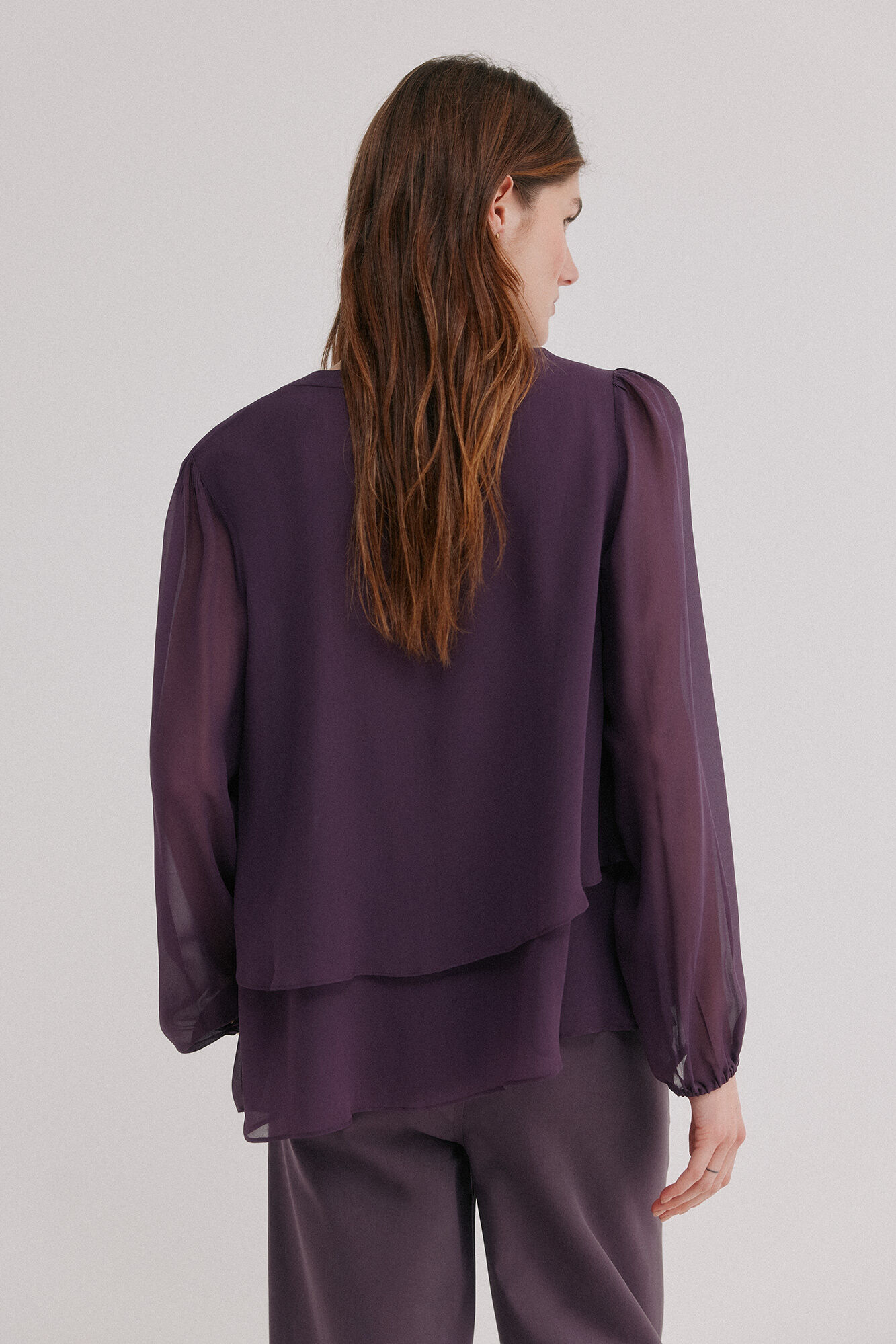 Hoss Intropia Gala. Blusa con lazo Morado