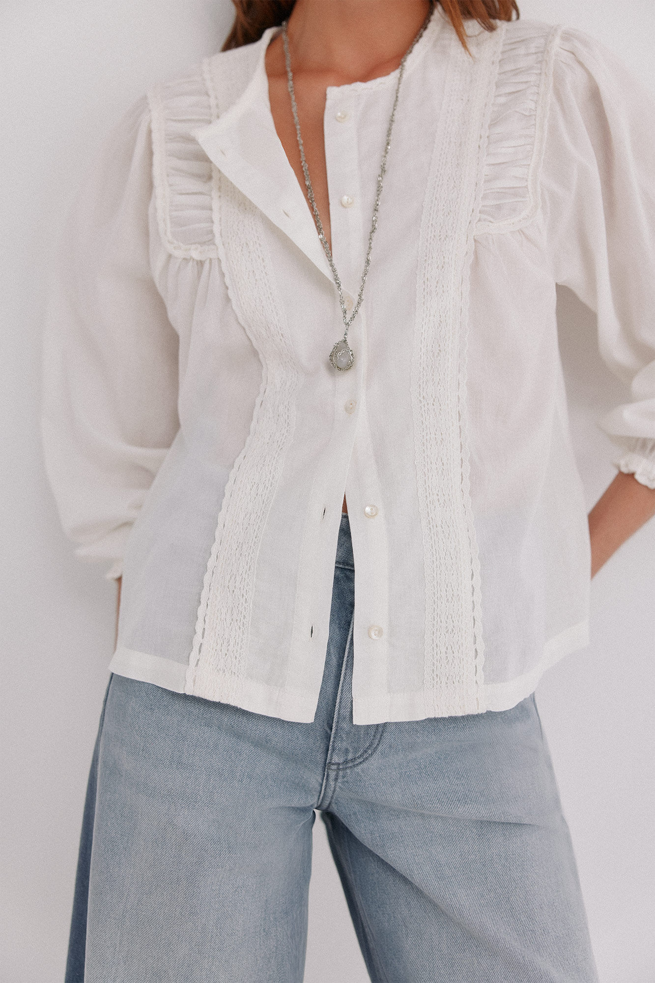 Hoss Intropia Caelia. Blusa fluida Marfil
