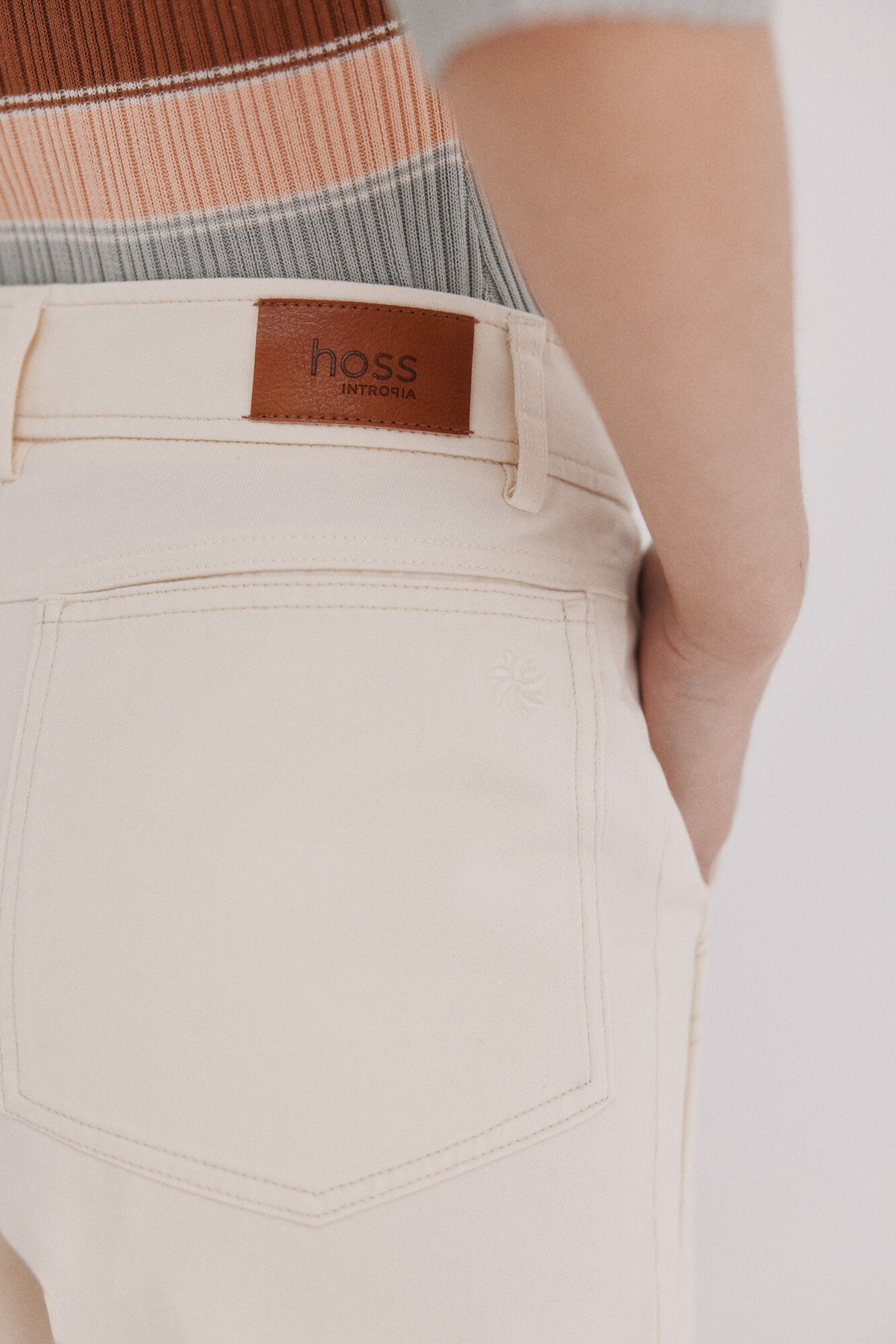 Hoss Intropia Betty. Denim balloon Marfil