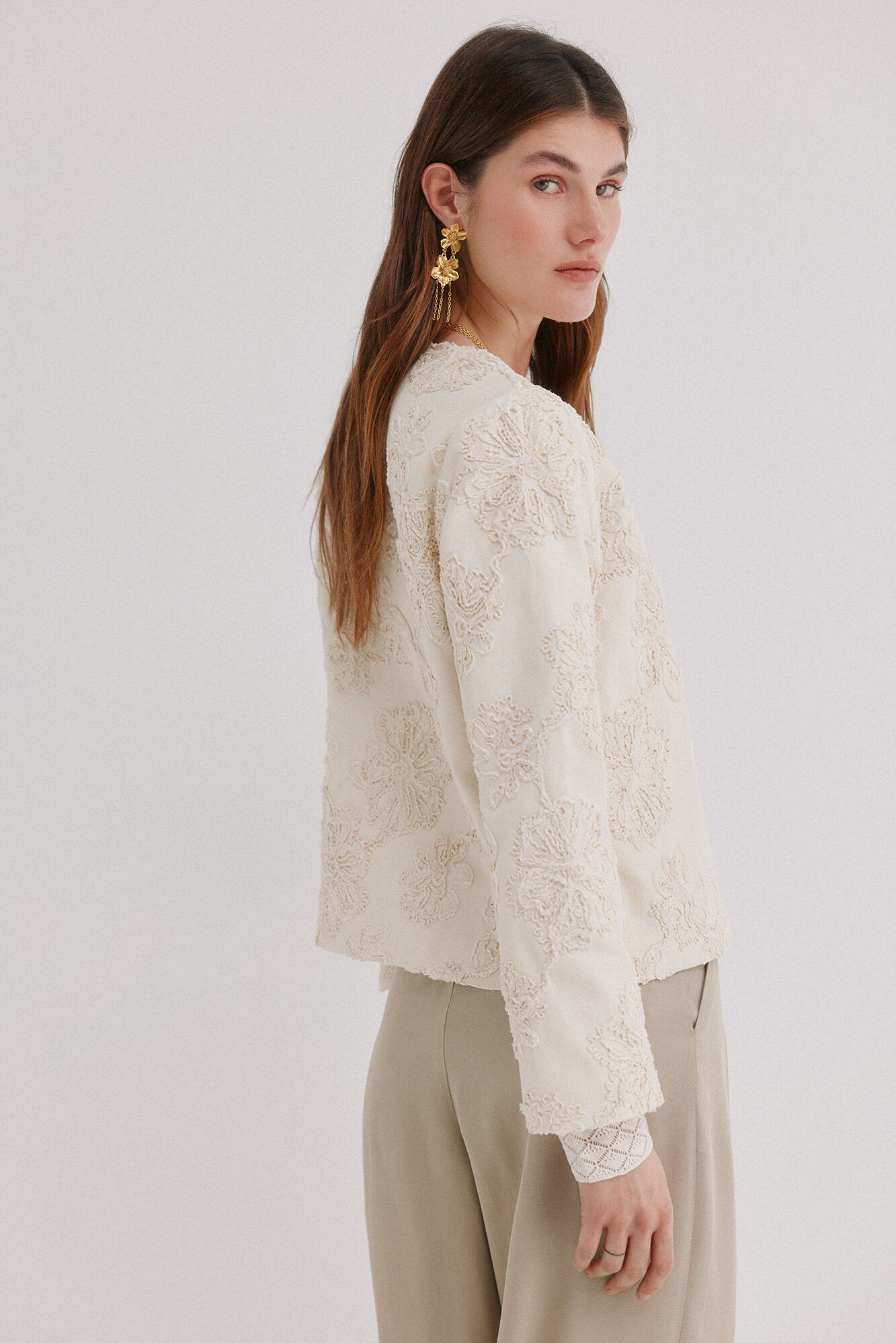 Hoss Intropia Eider. Chamarra jacquard Marfil