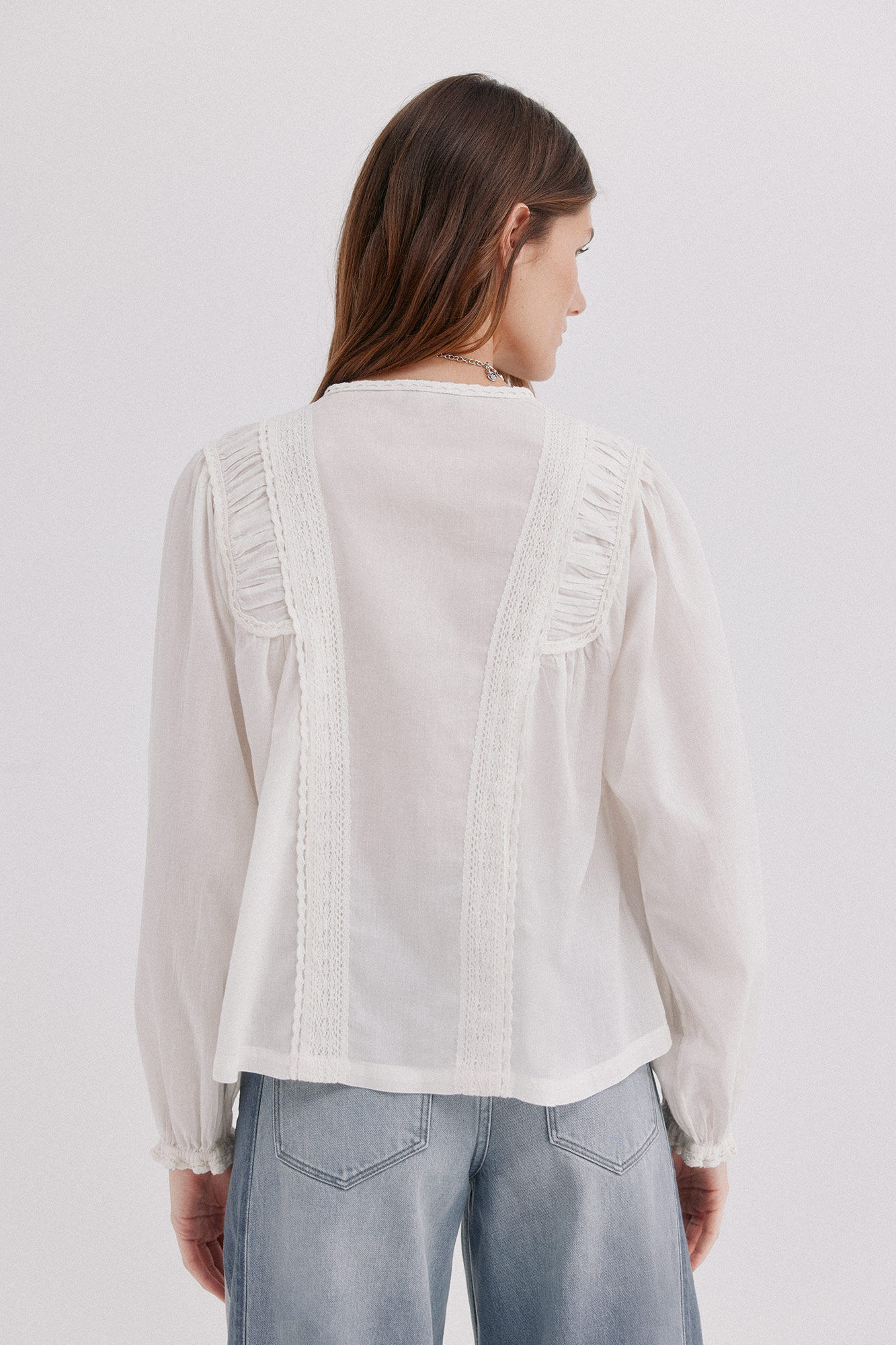 Hoss Intropia Caelia. Blusa fluida Marfil