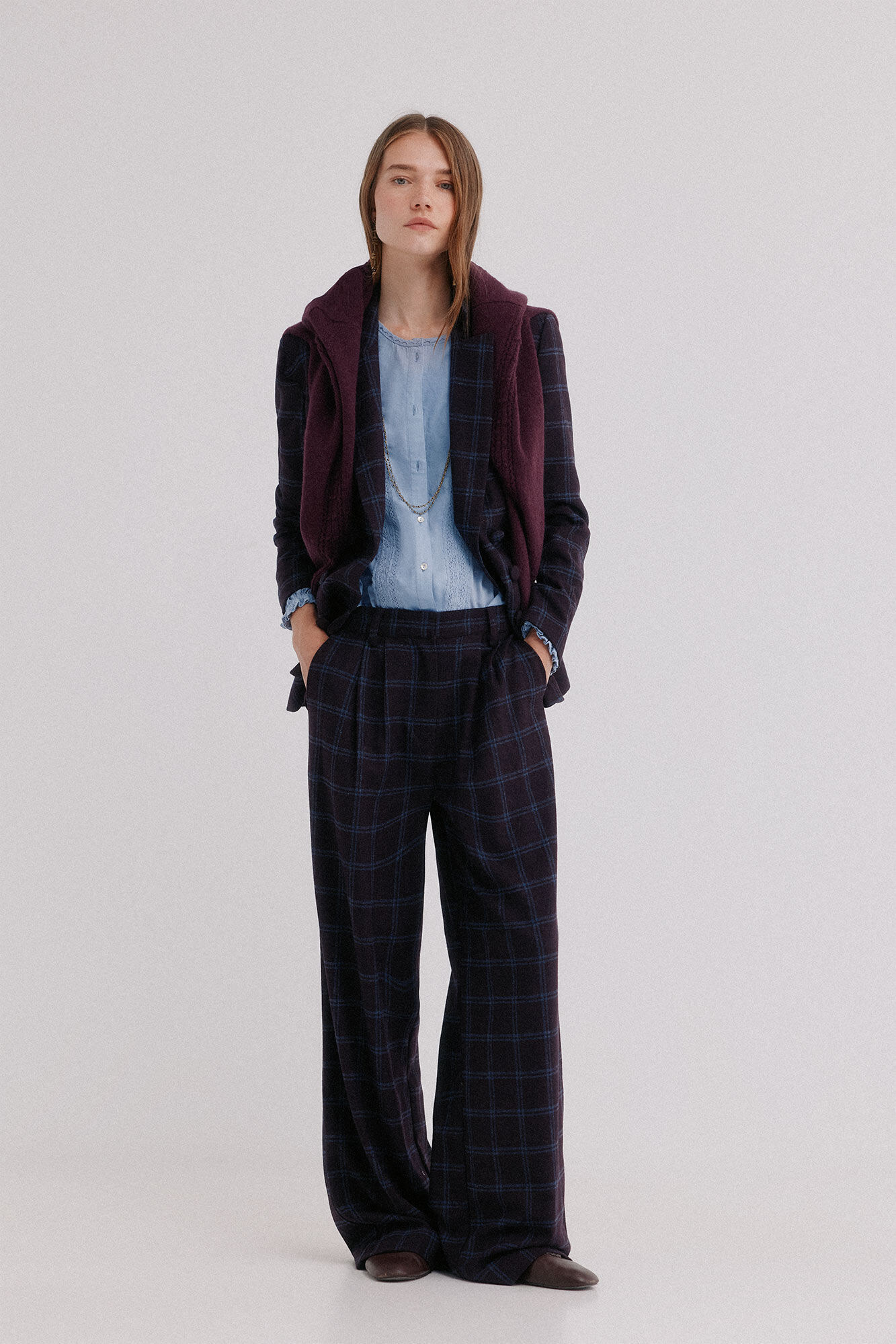Hoss Intropia Peony. Pantal&oacute;n a cuadros Azul marino