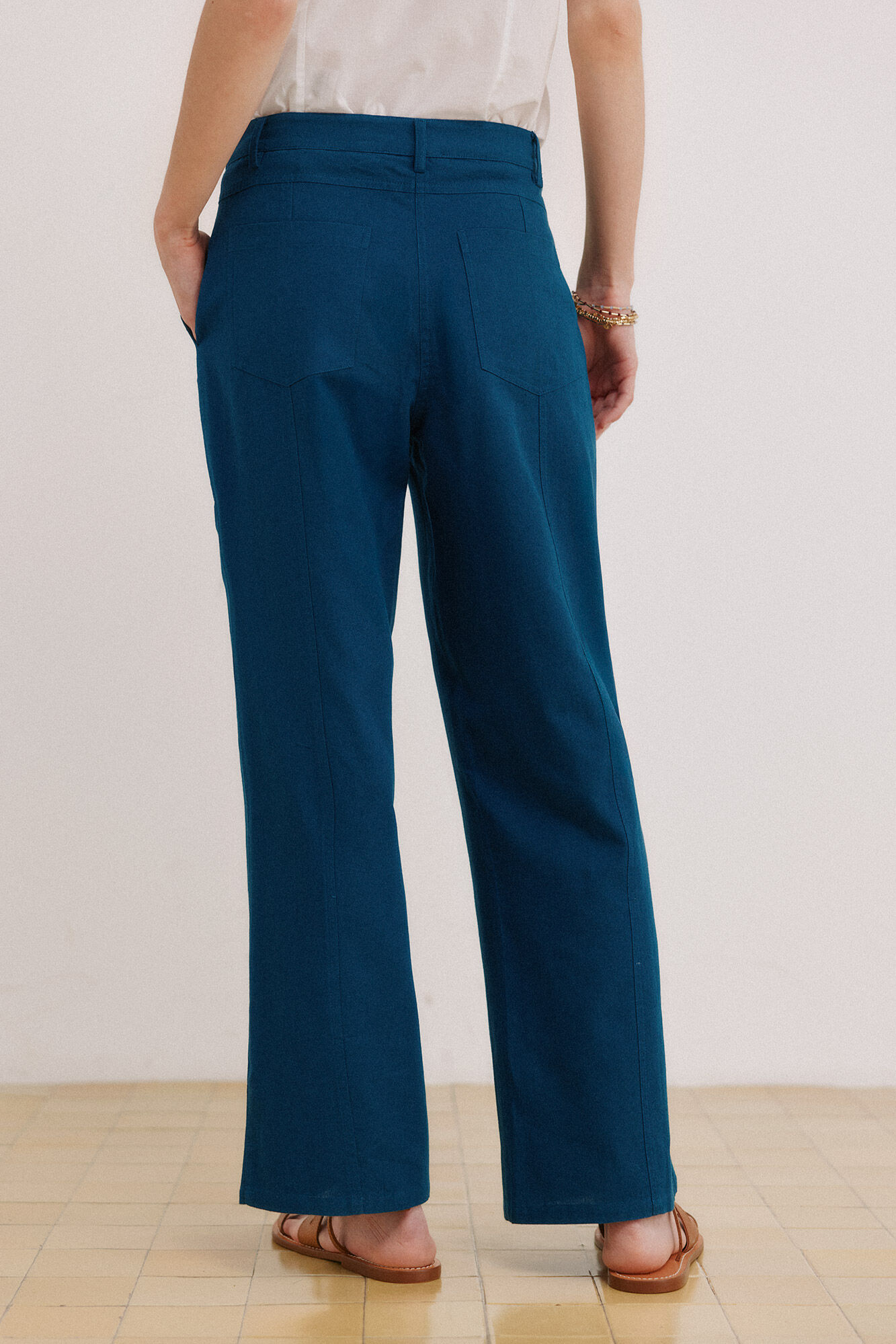 Hoss Intropia Pecks. Pantal&oacute;n bordado Azul oscuro