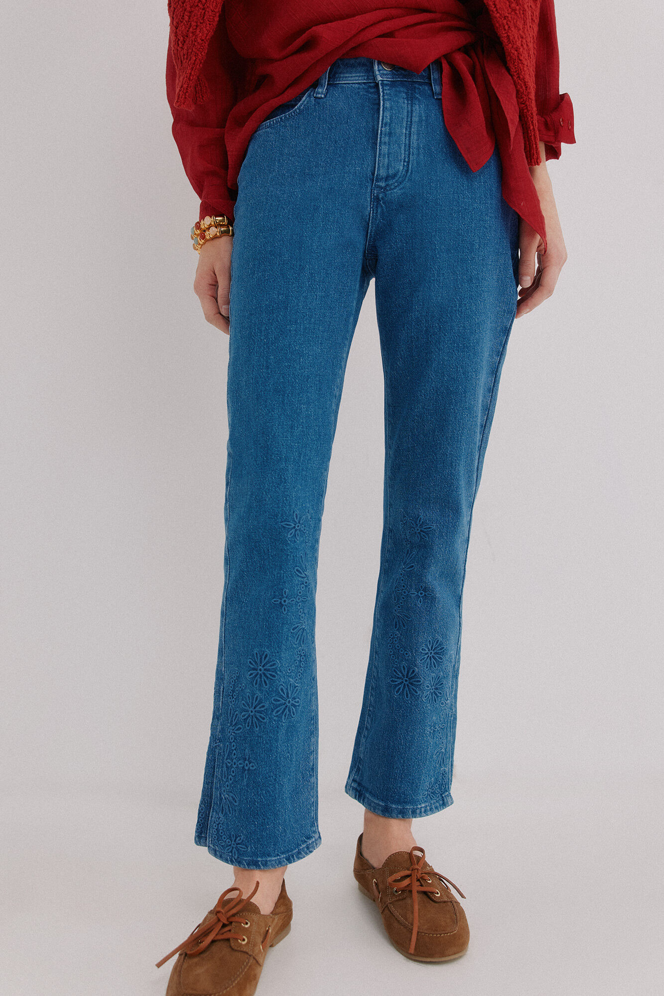 Hoss Intropia Bruna. Jeans bordados