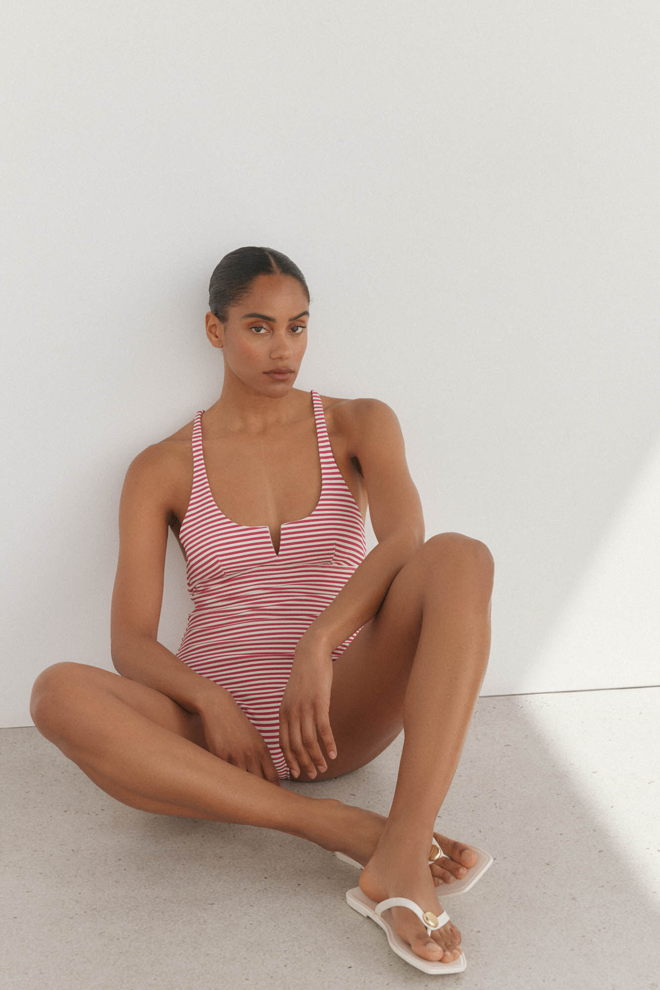 Pedro del Hierro Traje de ba&ntilde;o escote en V de piqu&eacute; a rayas Rosa