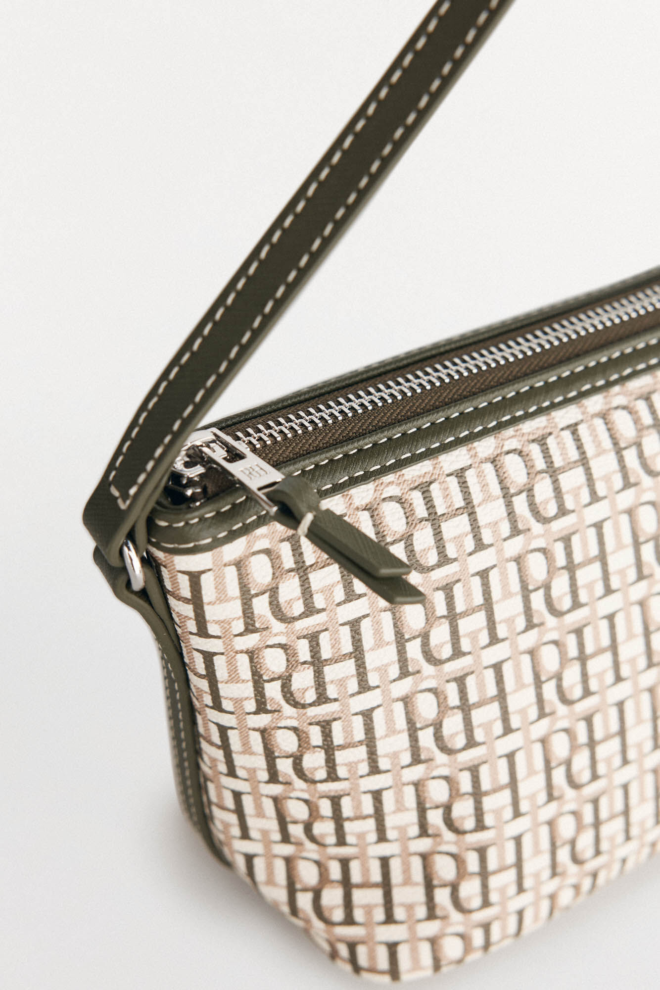 Pedro del Hierro Bolsa de hombro monograma Verde