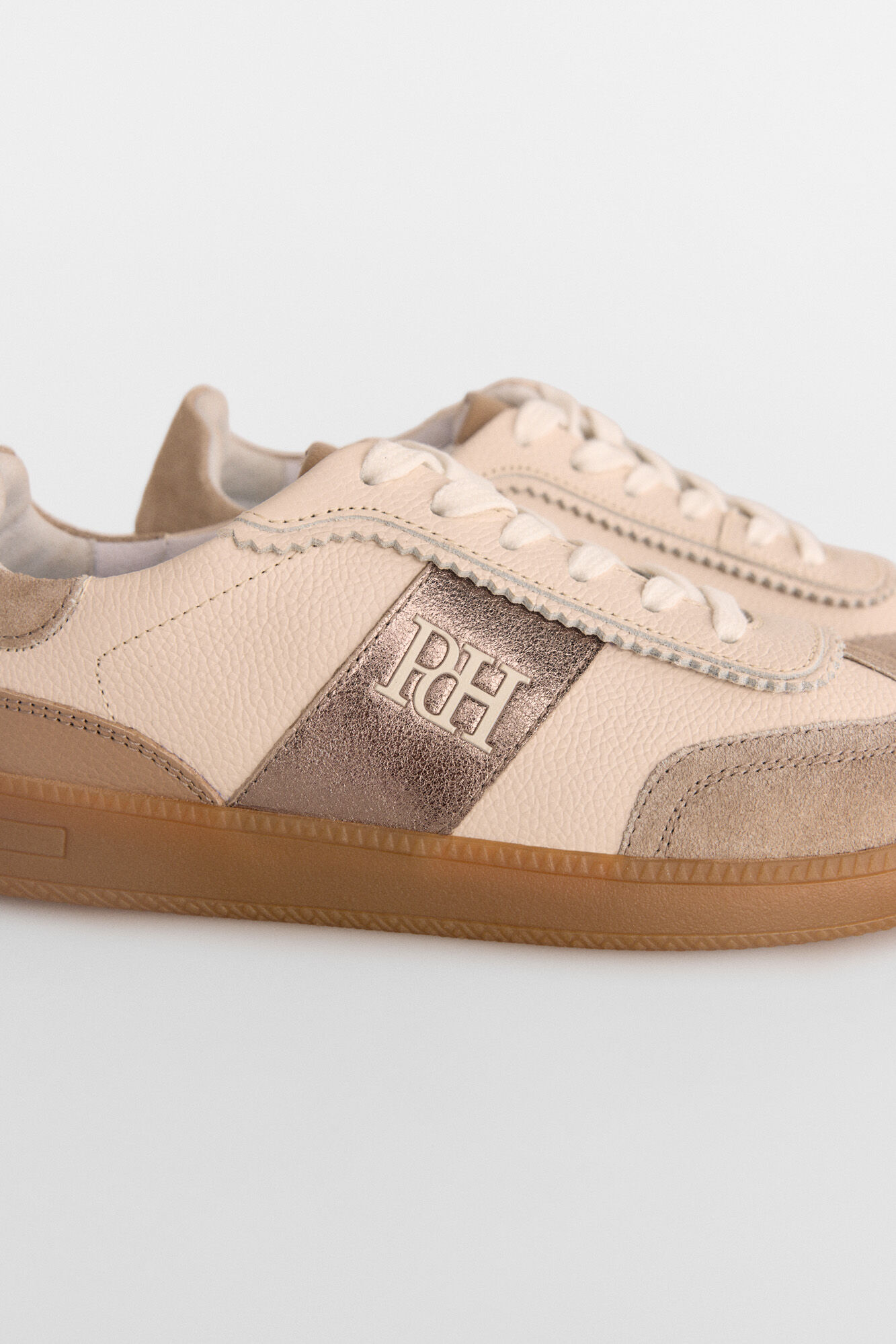 Pedro del Hierro Tenis con logo Beige