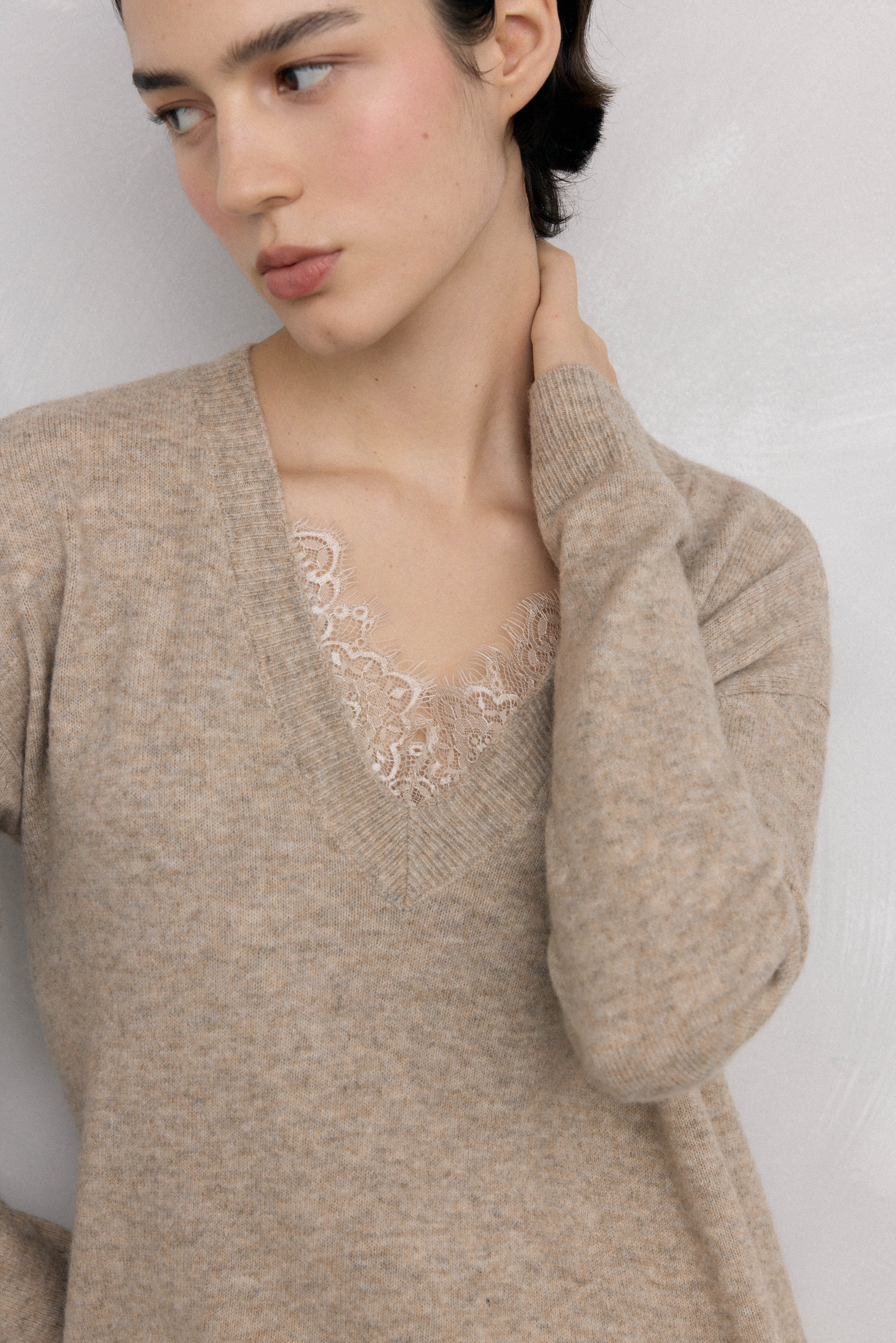 Pedro del Hierro Vestido de punto lencero Beige