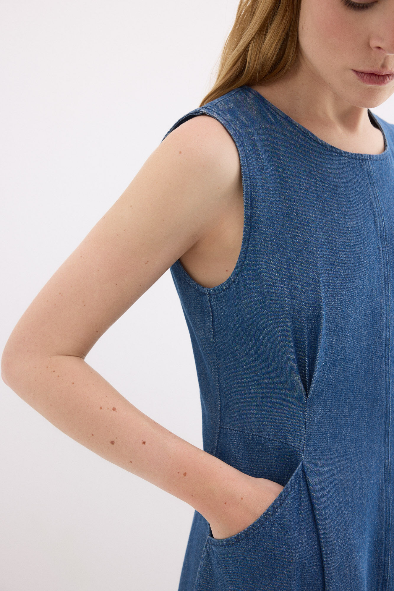 Pedro del Hierro Vestido de mezclilla