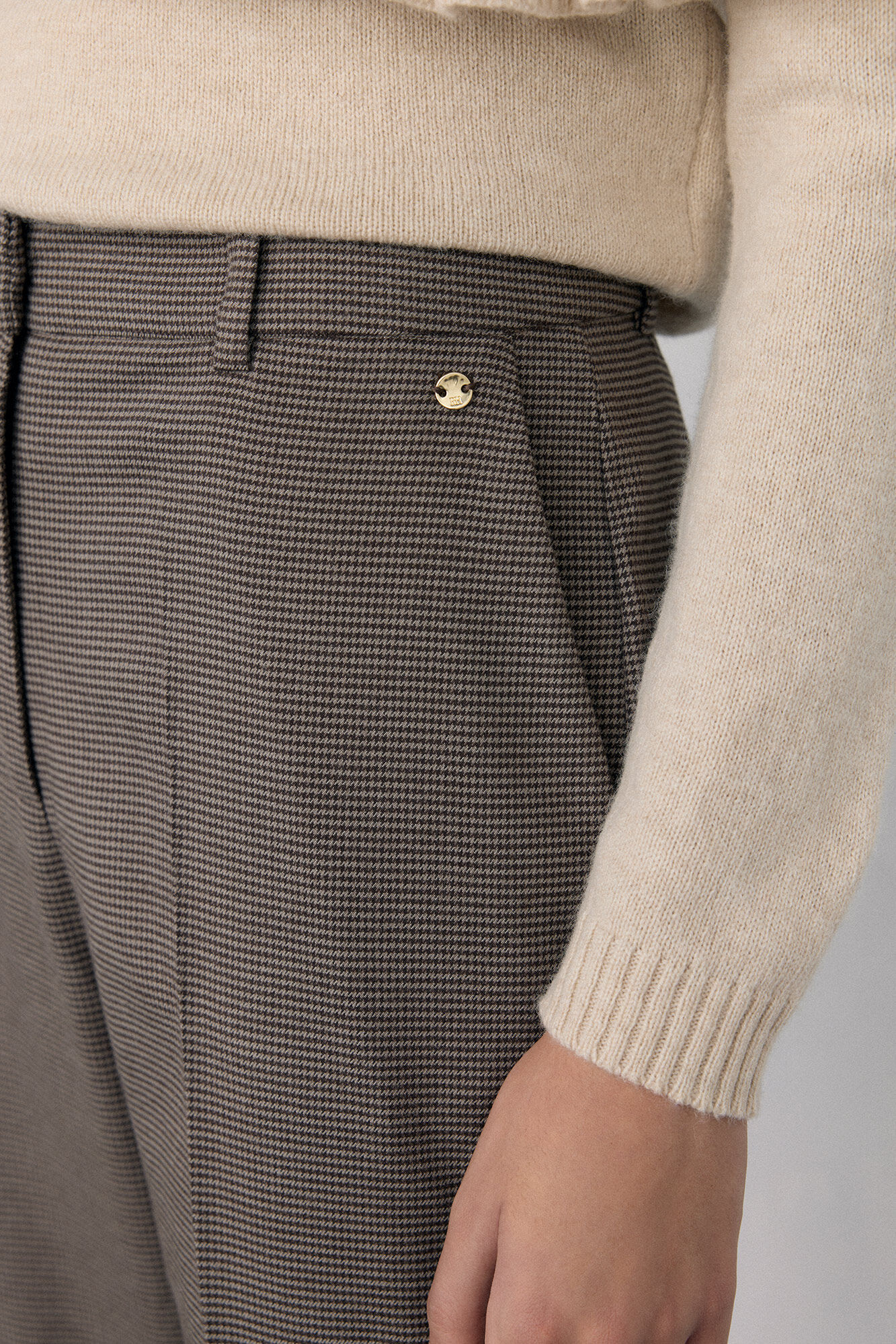 Pedro del Hierro Pantal&oacute;n flare Marr&oacute;n