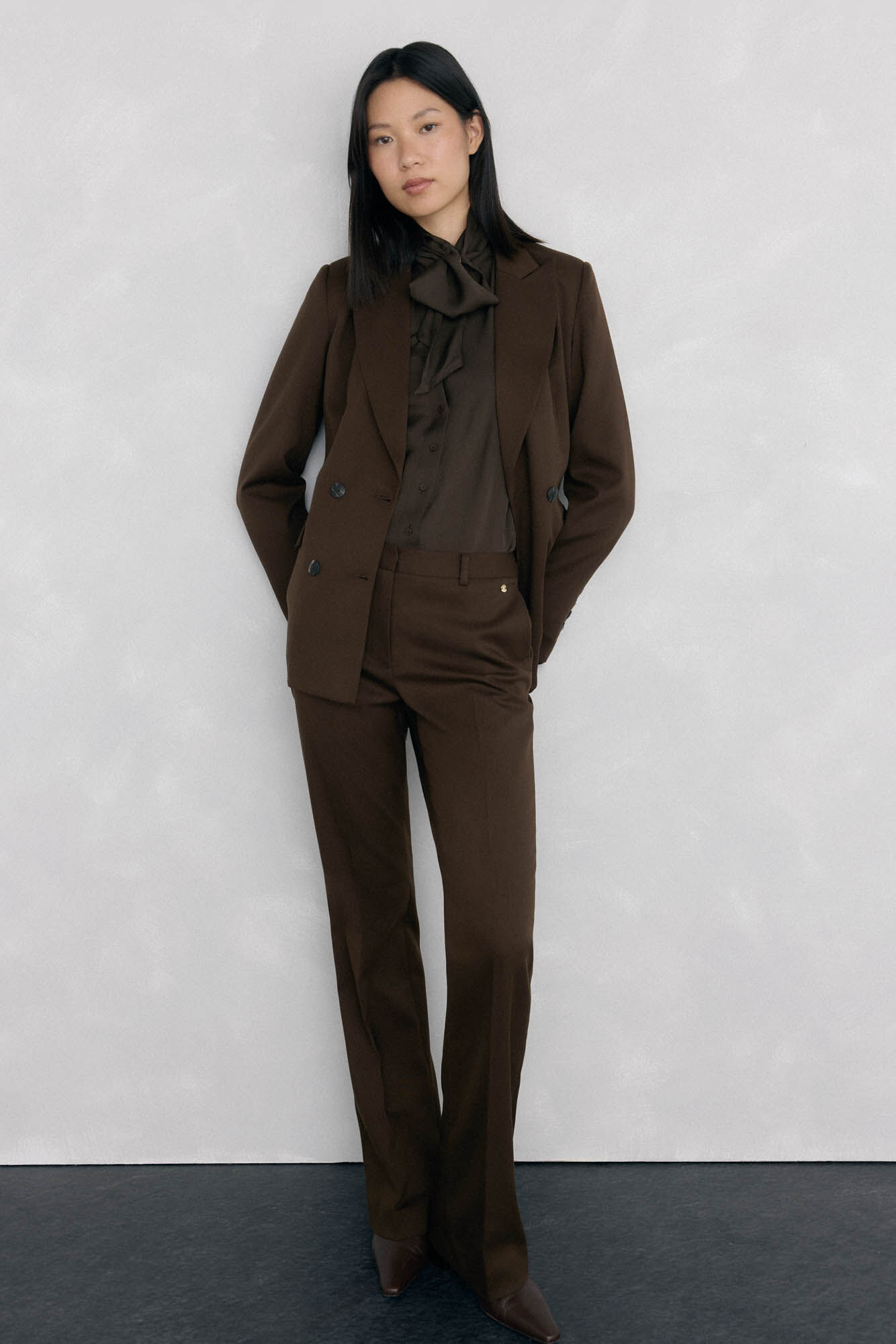 Pedro del Hierro Pantal&oacute;n flare de traje