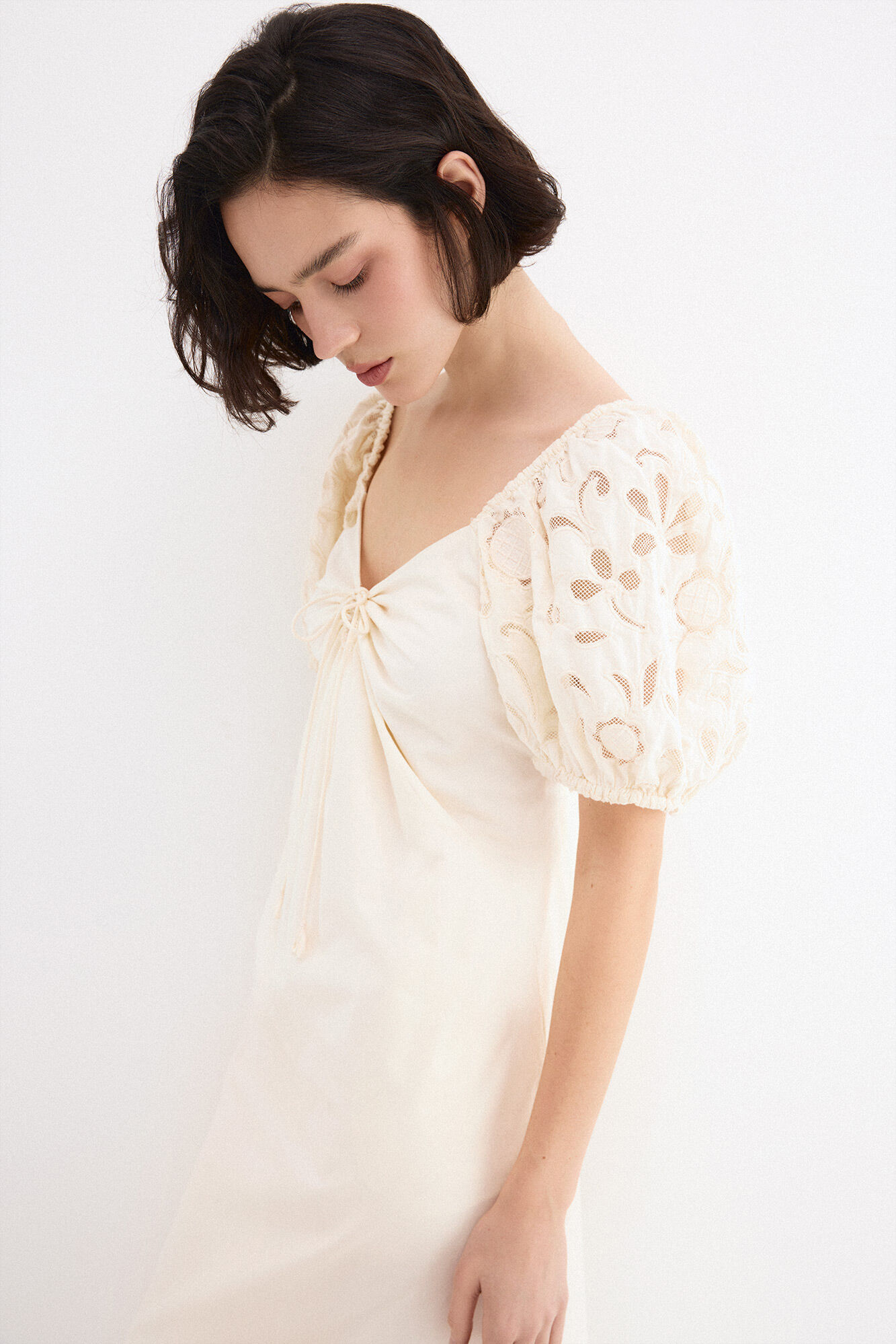 Pedro del Hierro Vestido midi con mangas bordadas Blanco