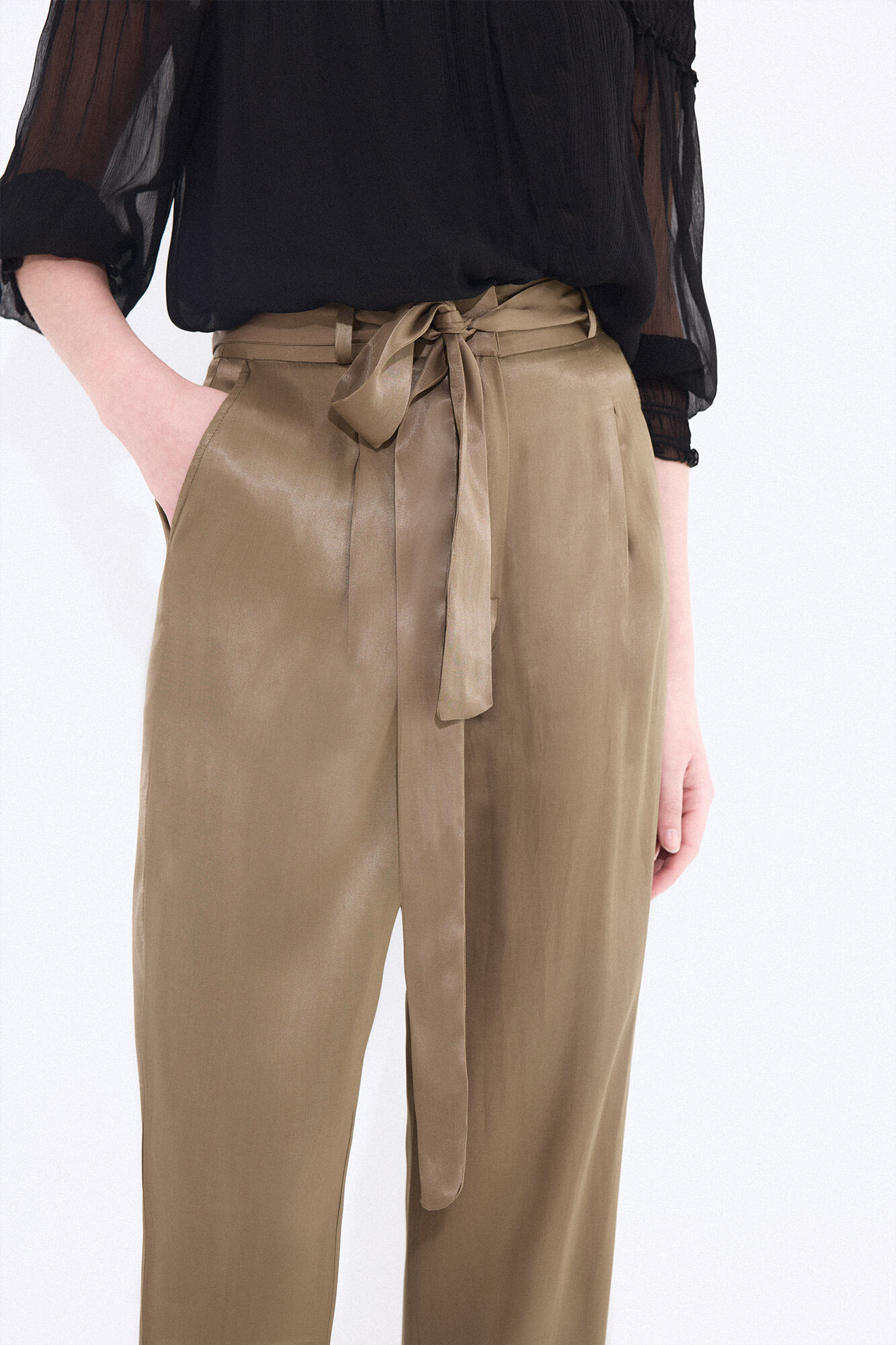 Pedro del Hierro Pantal&oacute;n satinado verde