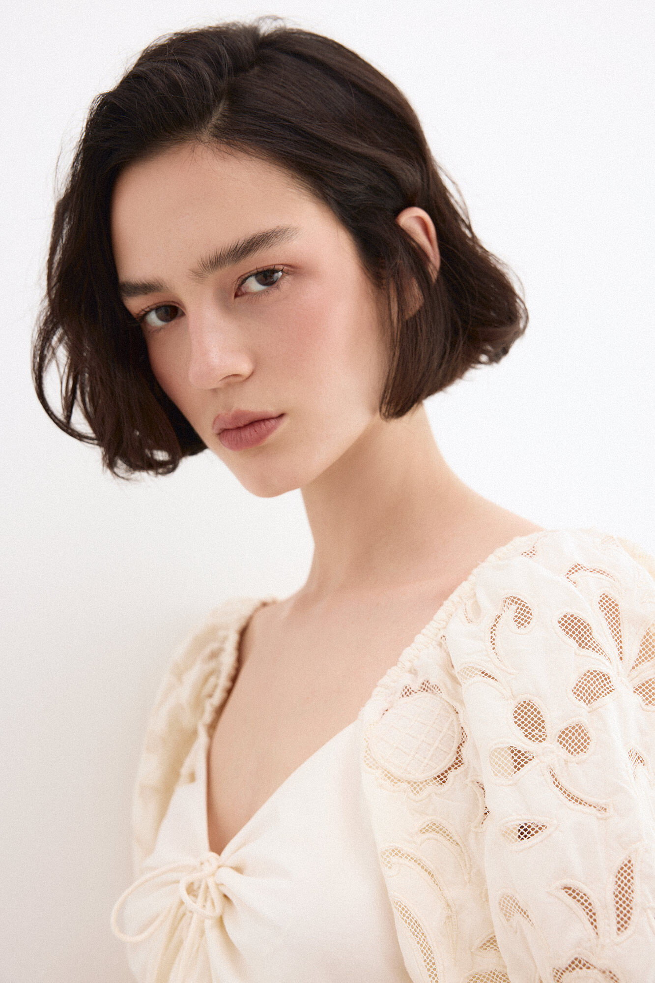 Pedro del Hierro Vestido midi con mangas bordadas Blanco