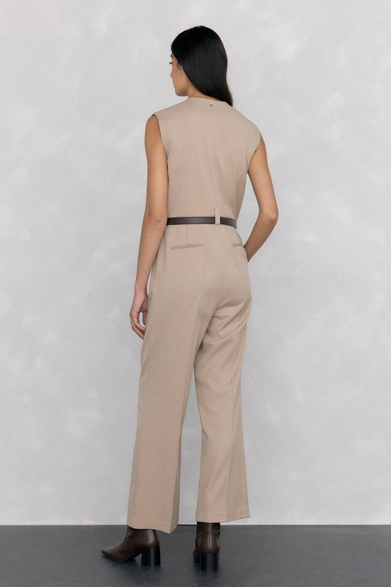 Pedro del Hierro Jumpsuit sastrero con cintur&oacute;n Beige