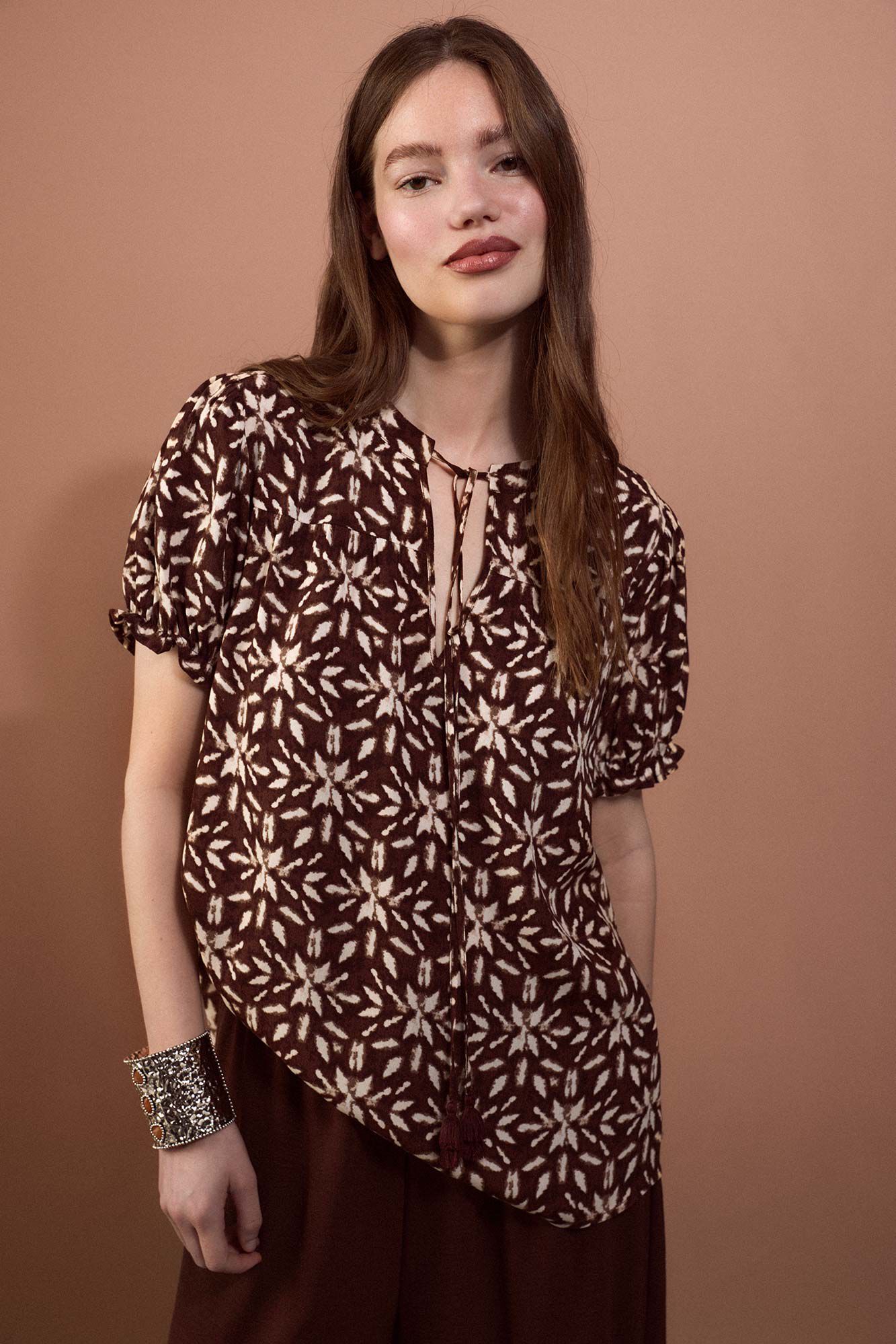 Slowlove Blusa estampada Marr&oacute;n oscuro