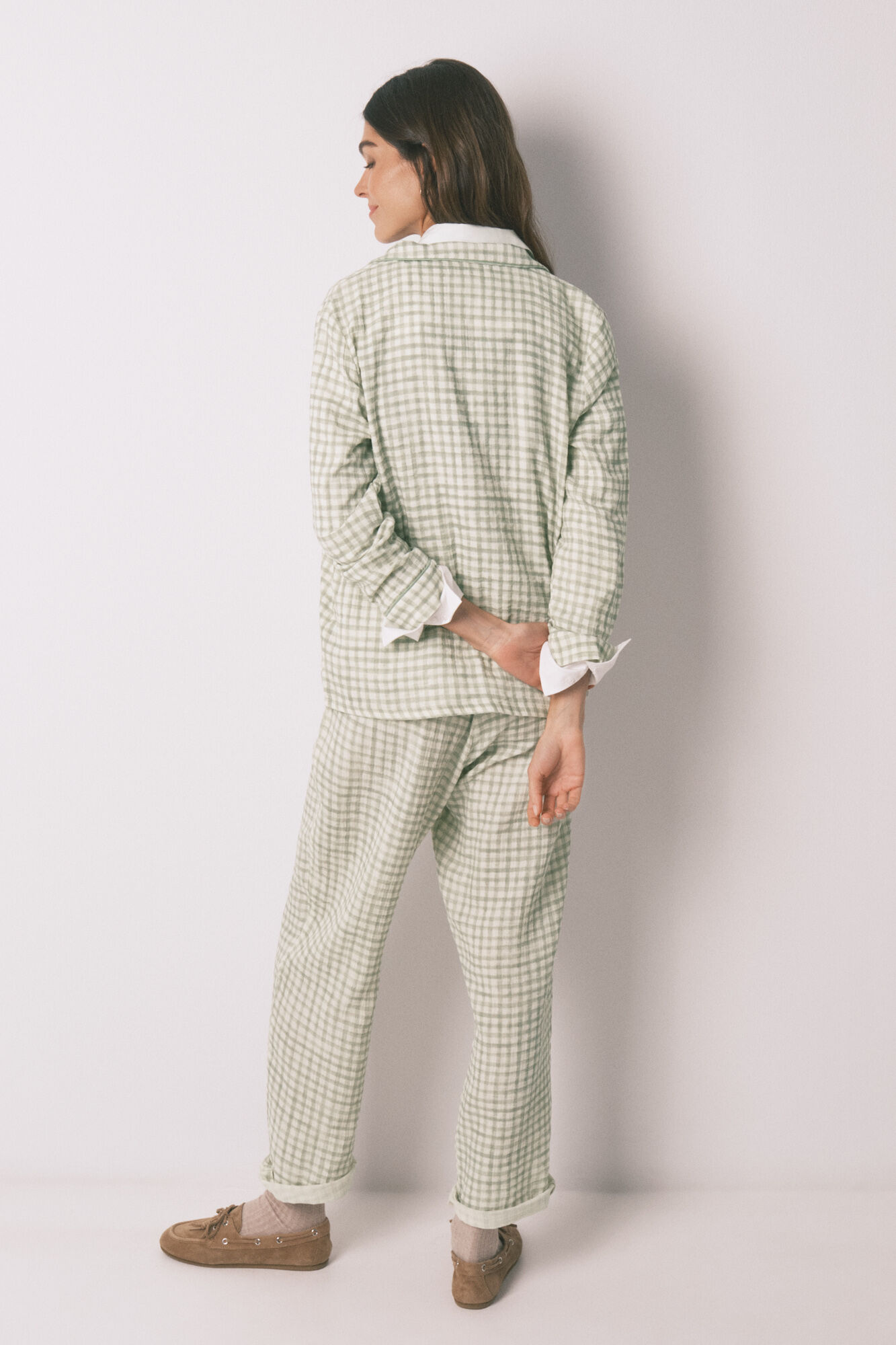 Women'secret Pijama camisera larga de 100% algod&oacute;n estampado a cuadros verde