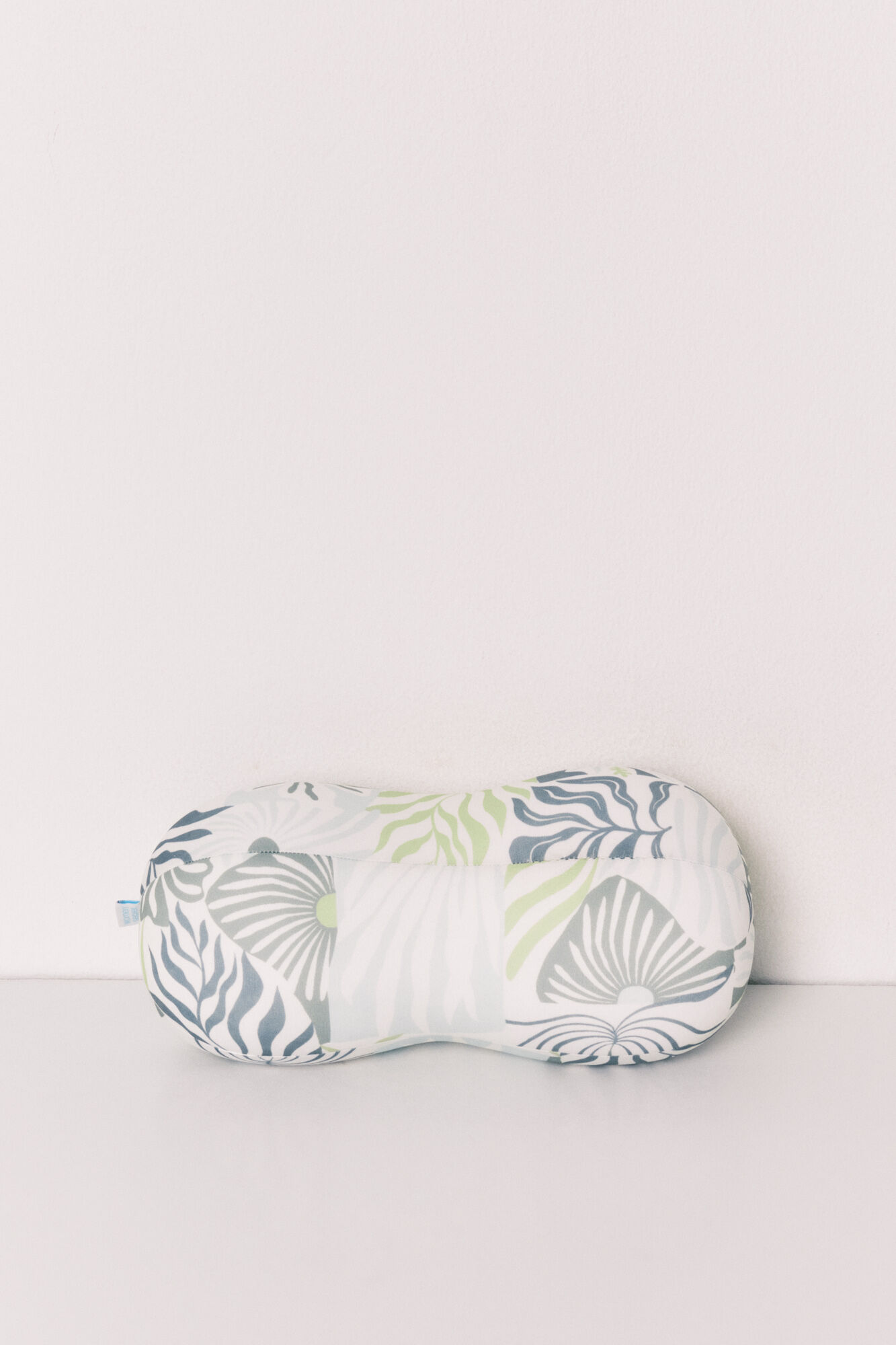 Women'secret Coj&iacute;n de playa estampado Stitch estampado