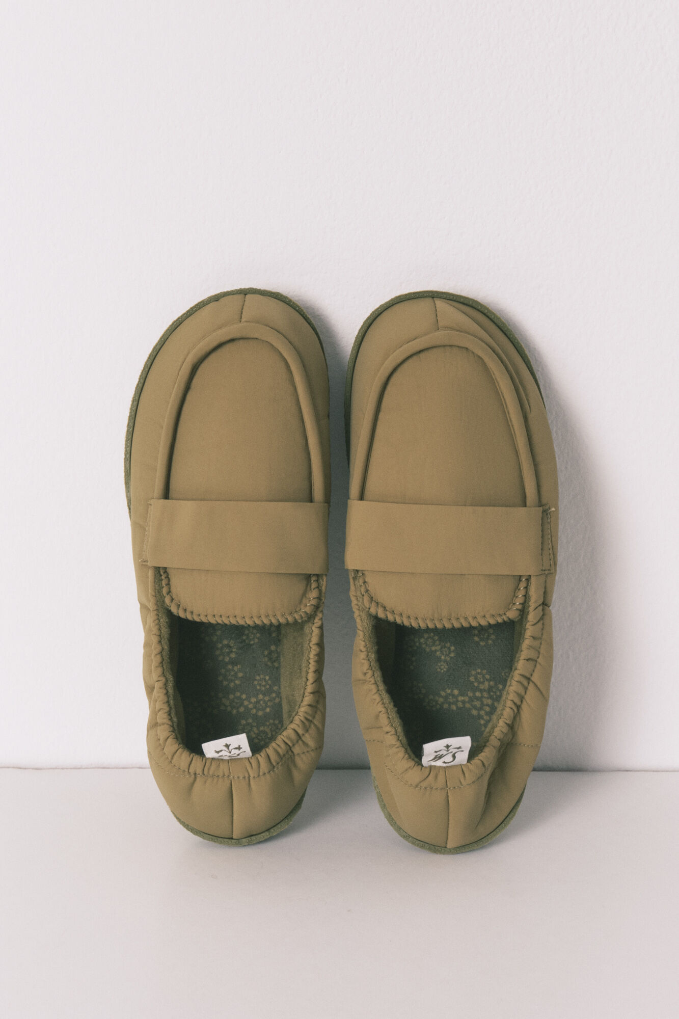 Women'secret Pantuflas mocas&iacute;n verde