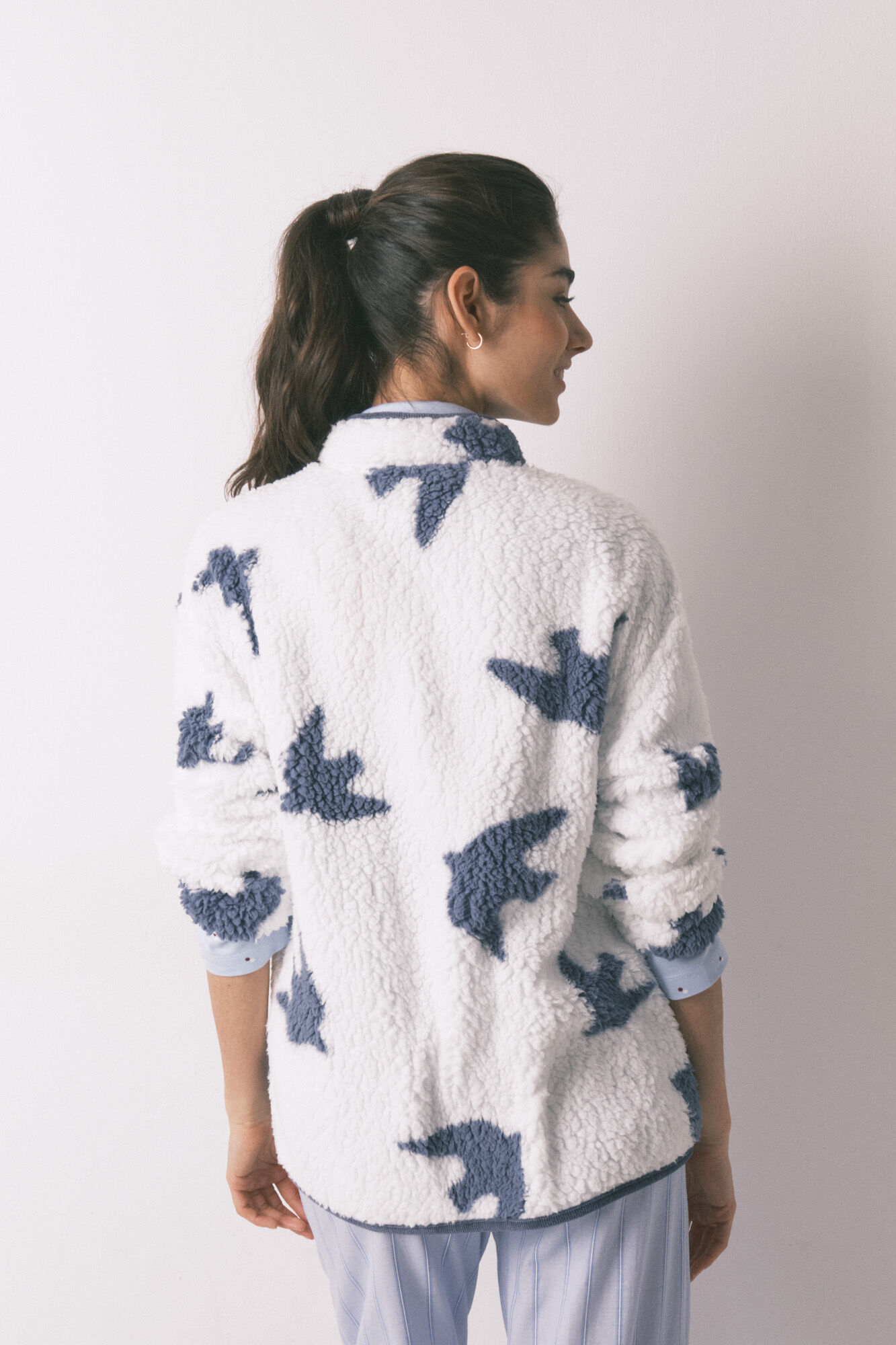 Women'secret Bata corta estampado de p&aacute;jaros de borreguito blanco marfil