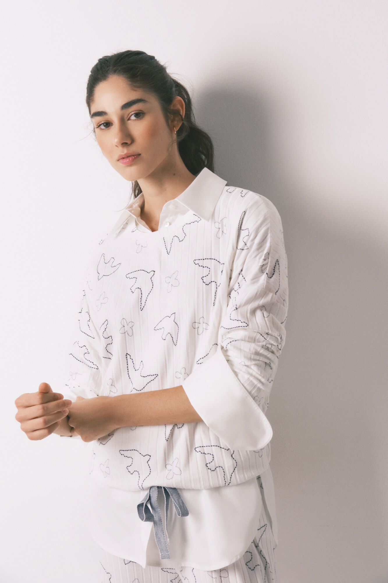 Women'secret Pijama larga acanalada con estampado de p&aacute;jaros blanco