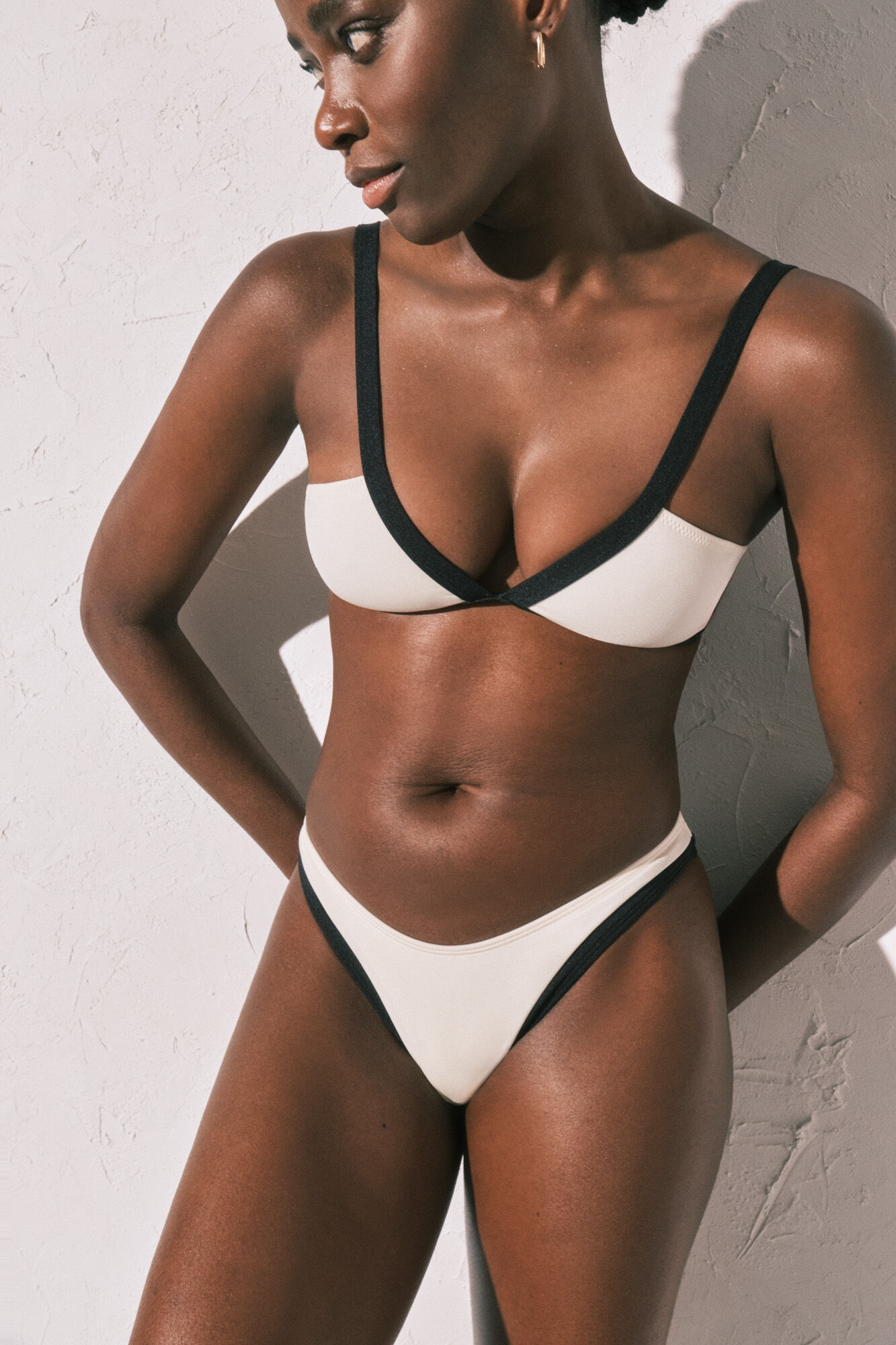 Women'secret Panty de bikini brasile&ntilde;o color block blanco y negro