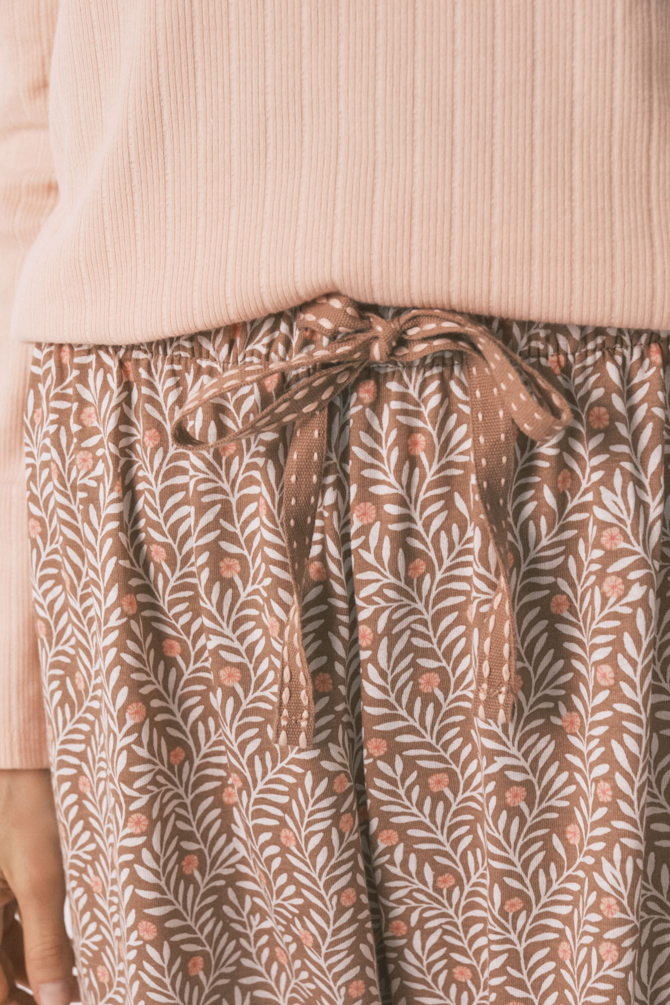 Women'secret Pijama larga estampado de flores de algod&oacute;n rosa naranja