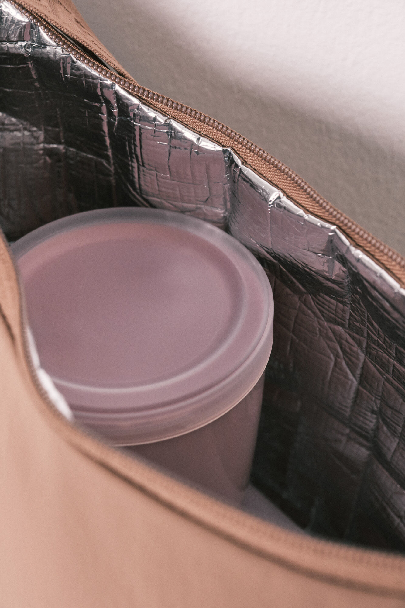 Women'secret Lonchera t&eacute;rmica marr&oacute;n caf&eacute;