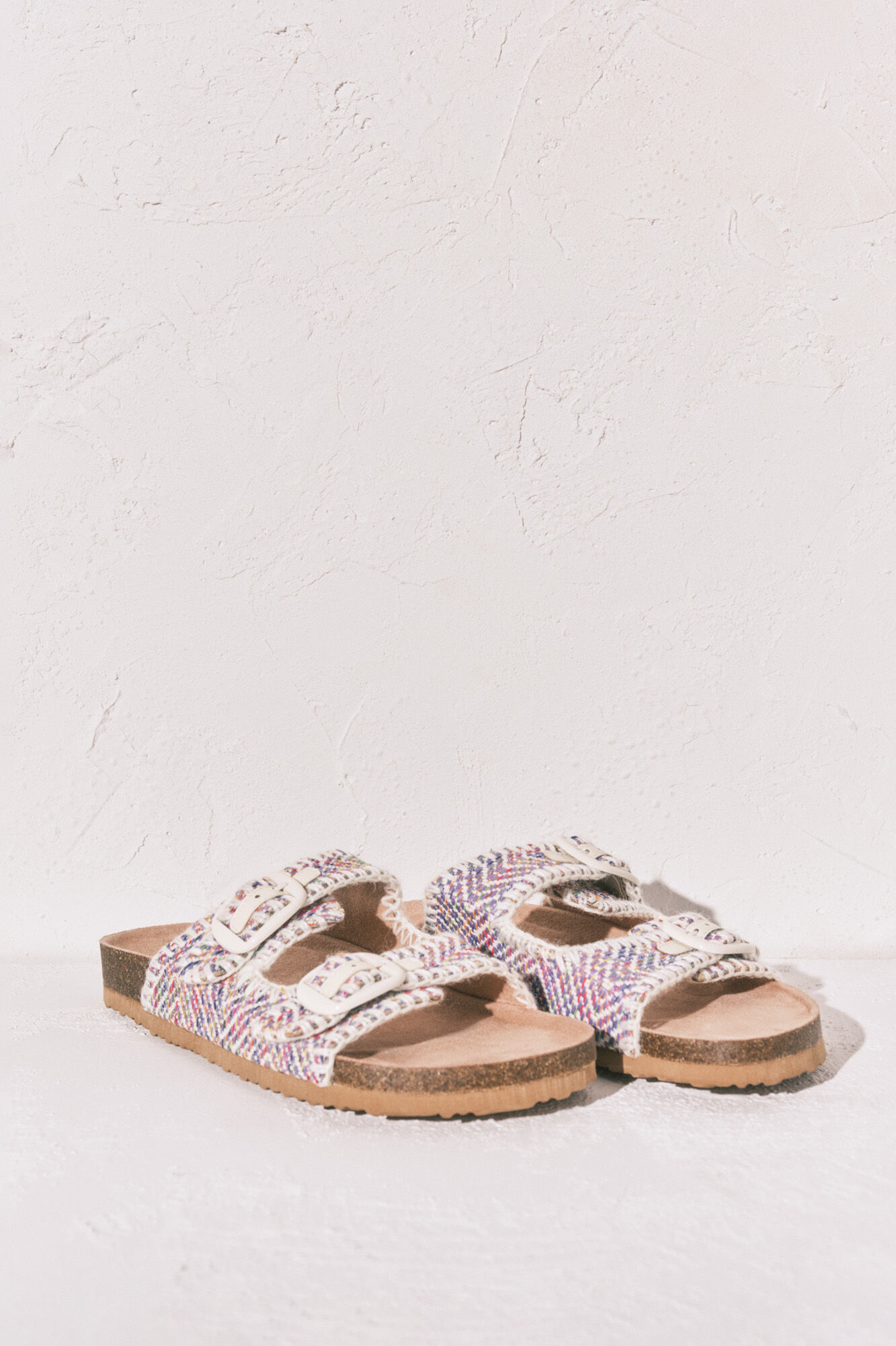Women'secret Sandalia bio de tiras de tejido pespunteado estampado