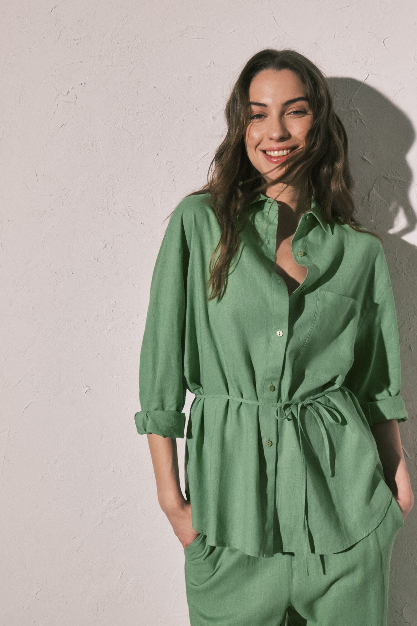 Women'secret Camisa de manga larga de lino verde