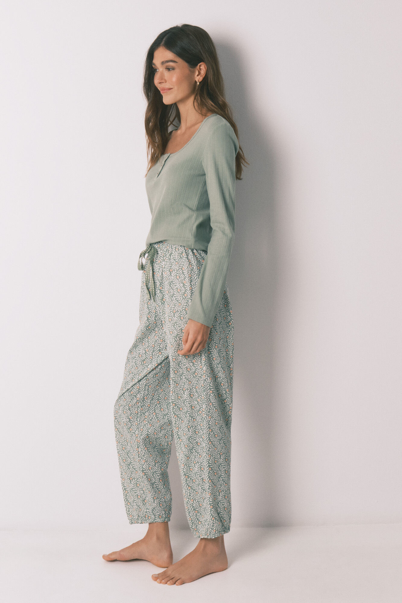 Women'secret Pijama larga estampado flores de algod&oacute;n verde verde