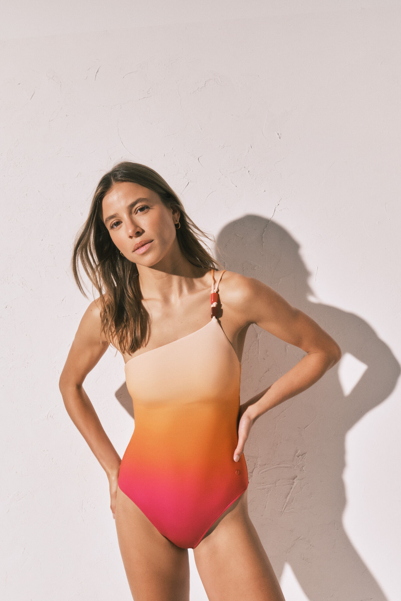Women'secret Traje de ba&ntilde;o modelador de escote asim&eacute;trico estampado naranja estampado